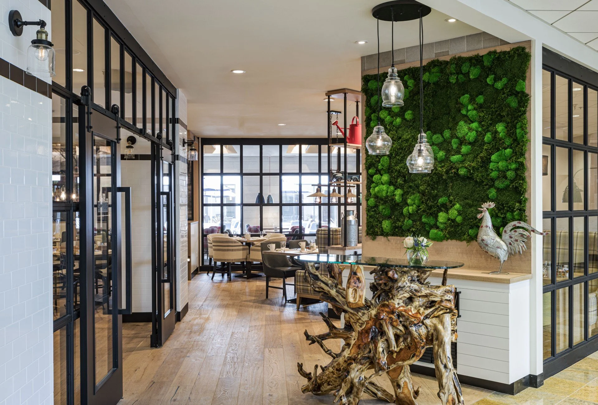 SHE_PWMSI_CityFarmhouse_RestaurantEntrance.jpg