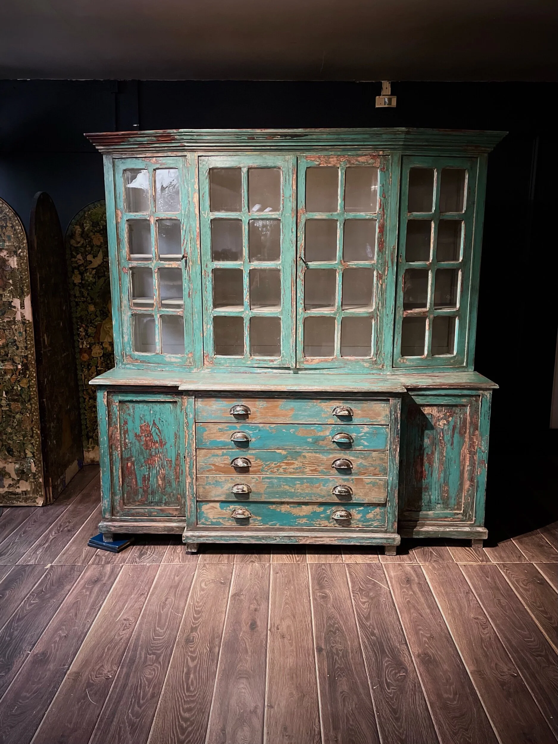 DC14B3BA-E70D-42D6-AD2E-7E0BC5D7679F