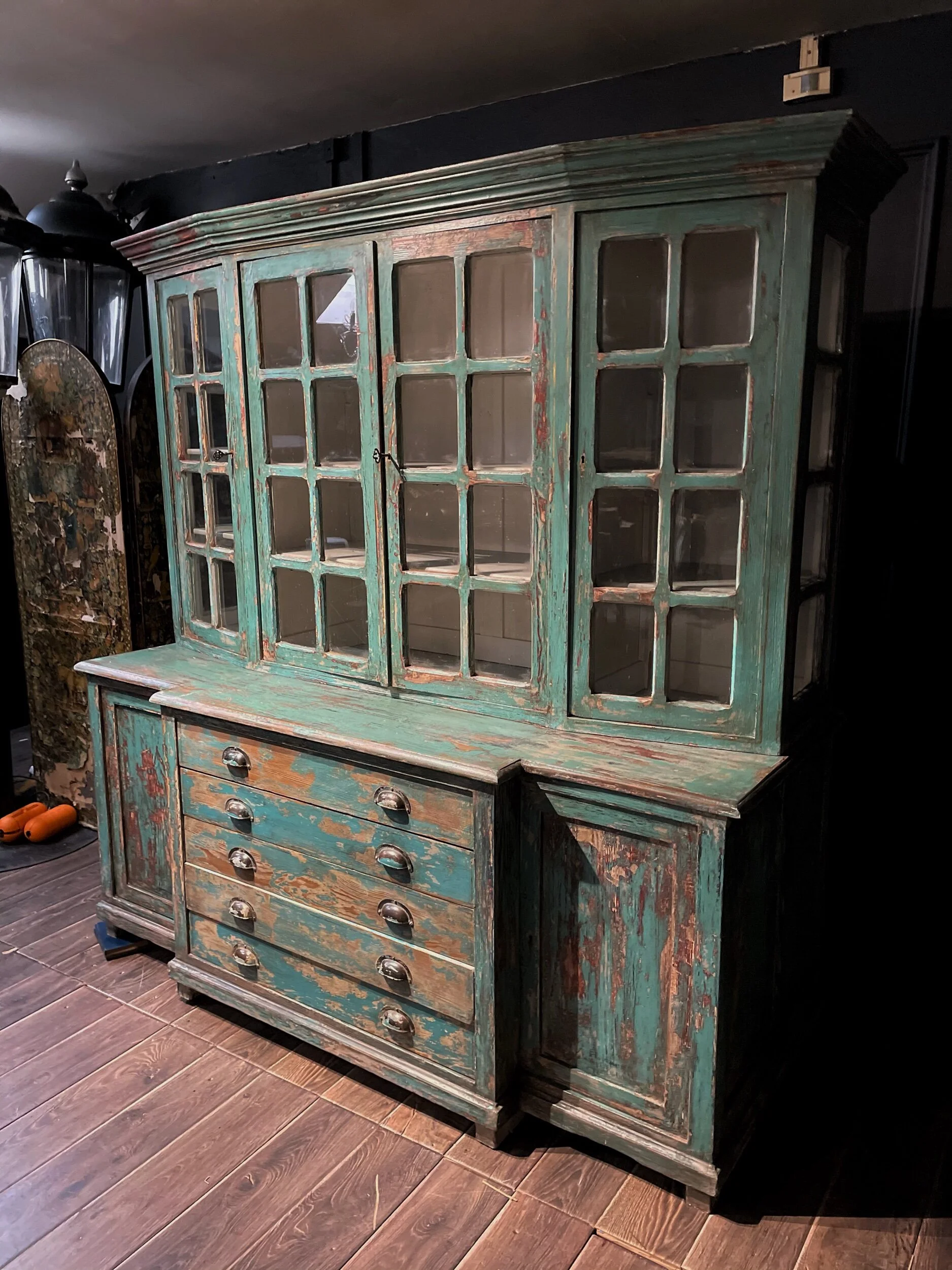 592B246F-73CE-46FF-868B-FAA522F589AF