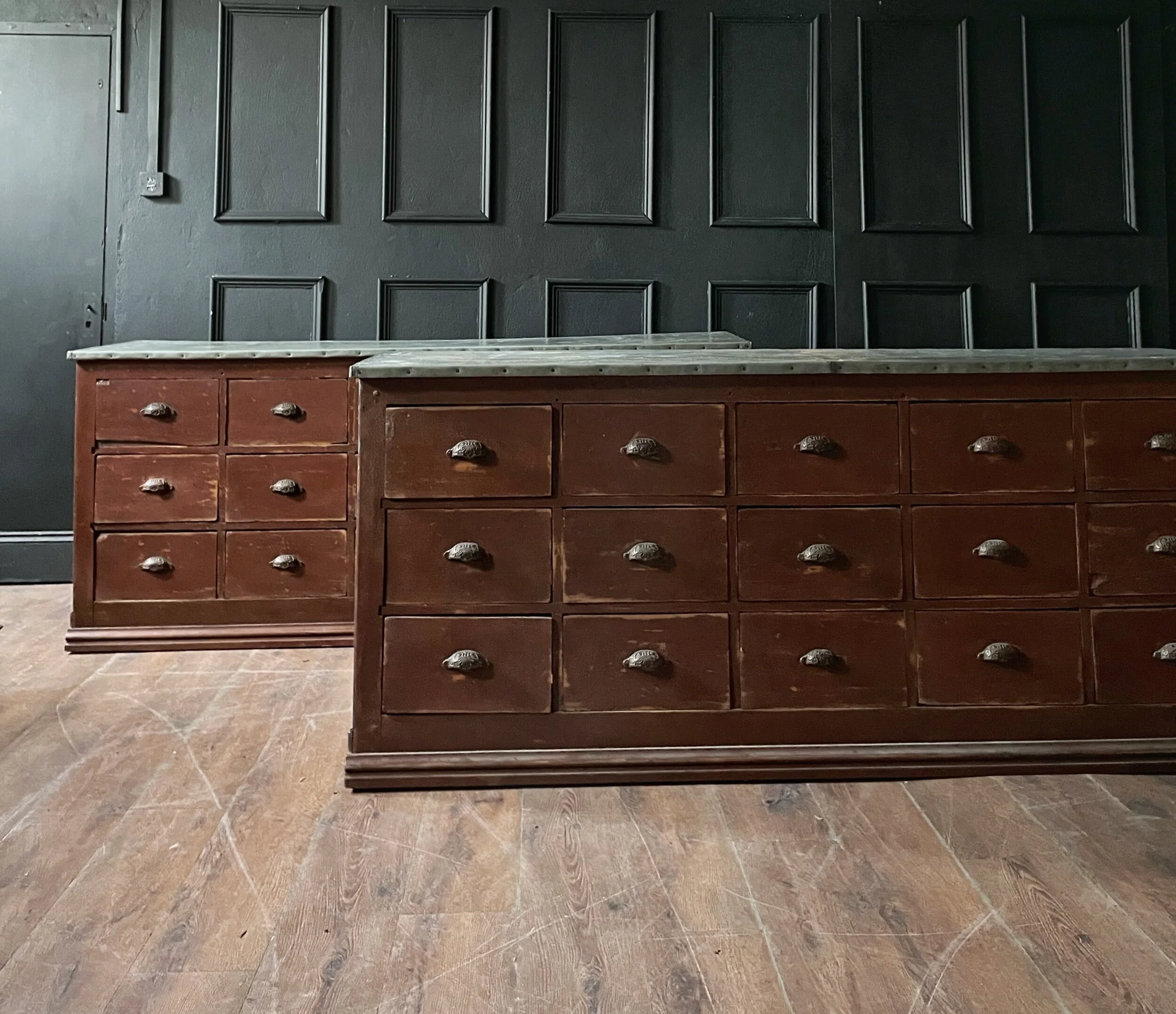 01CF8F42-06A9-438F-874C-23B22D610F43