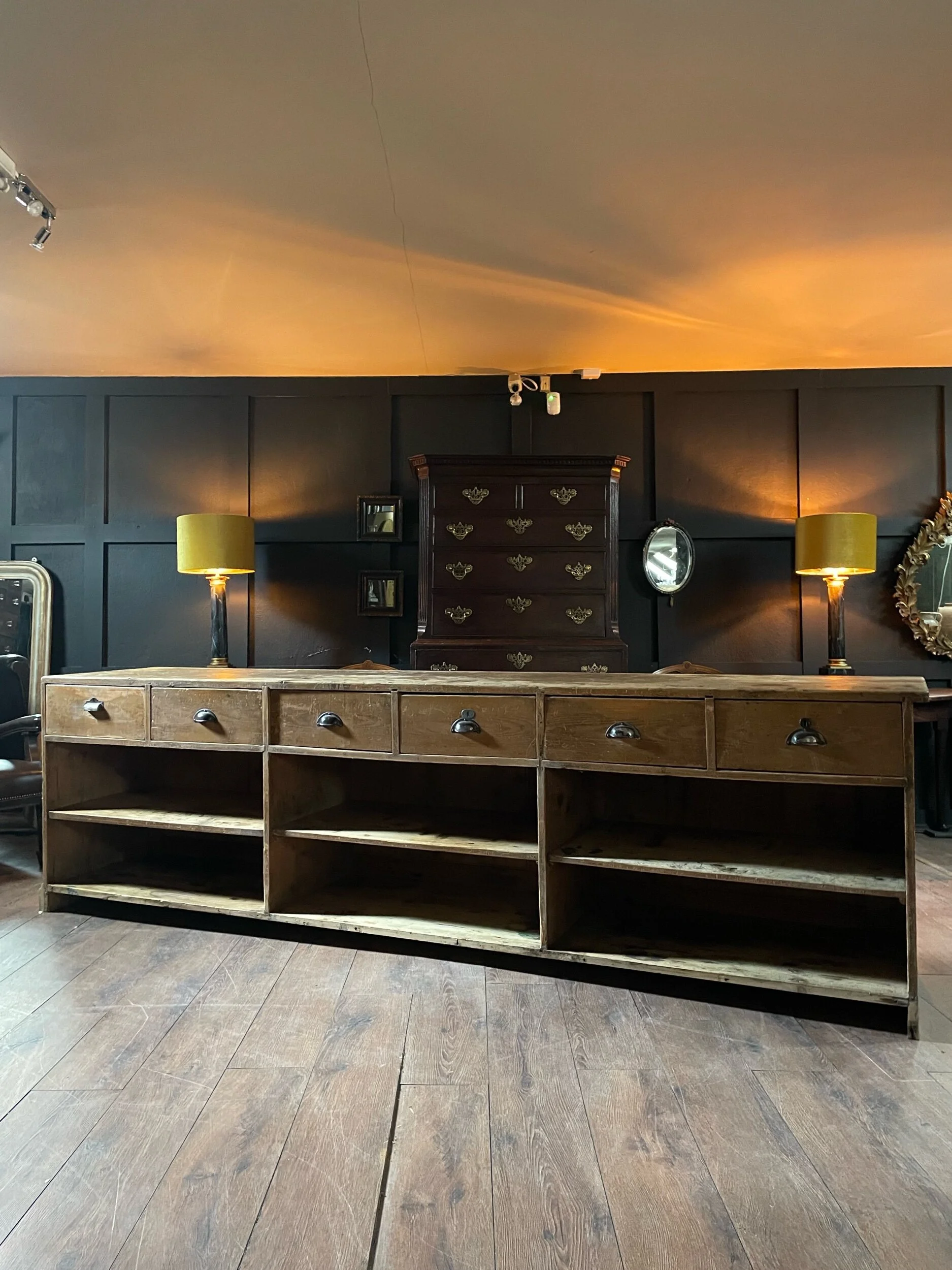 FBCCA487-54F0-4E53-8813-F0261ECE3598