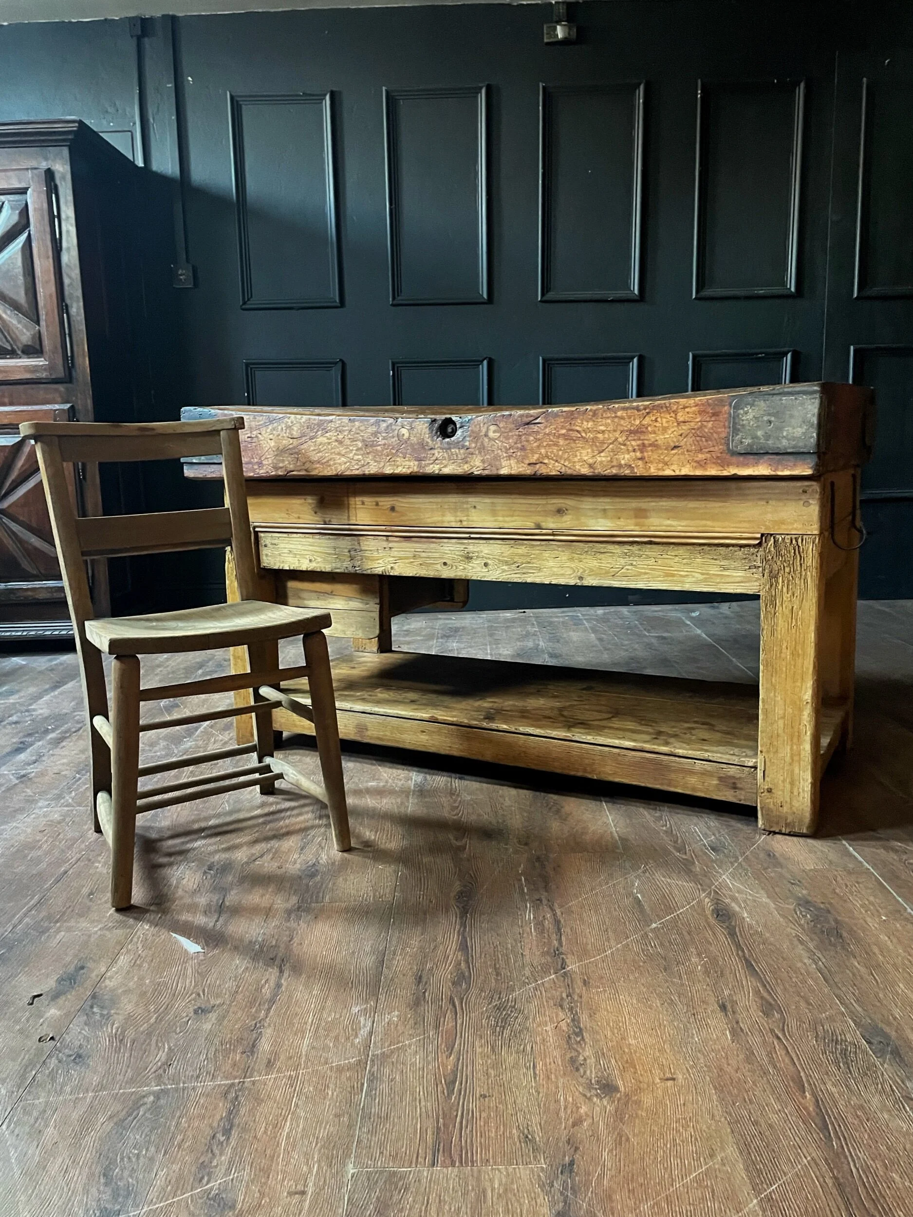 C6EBE2E2-D05F-49CF-A95B-D6B0032138F8