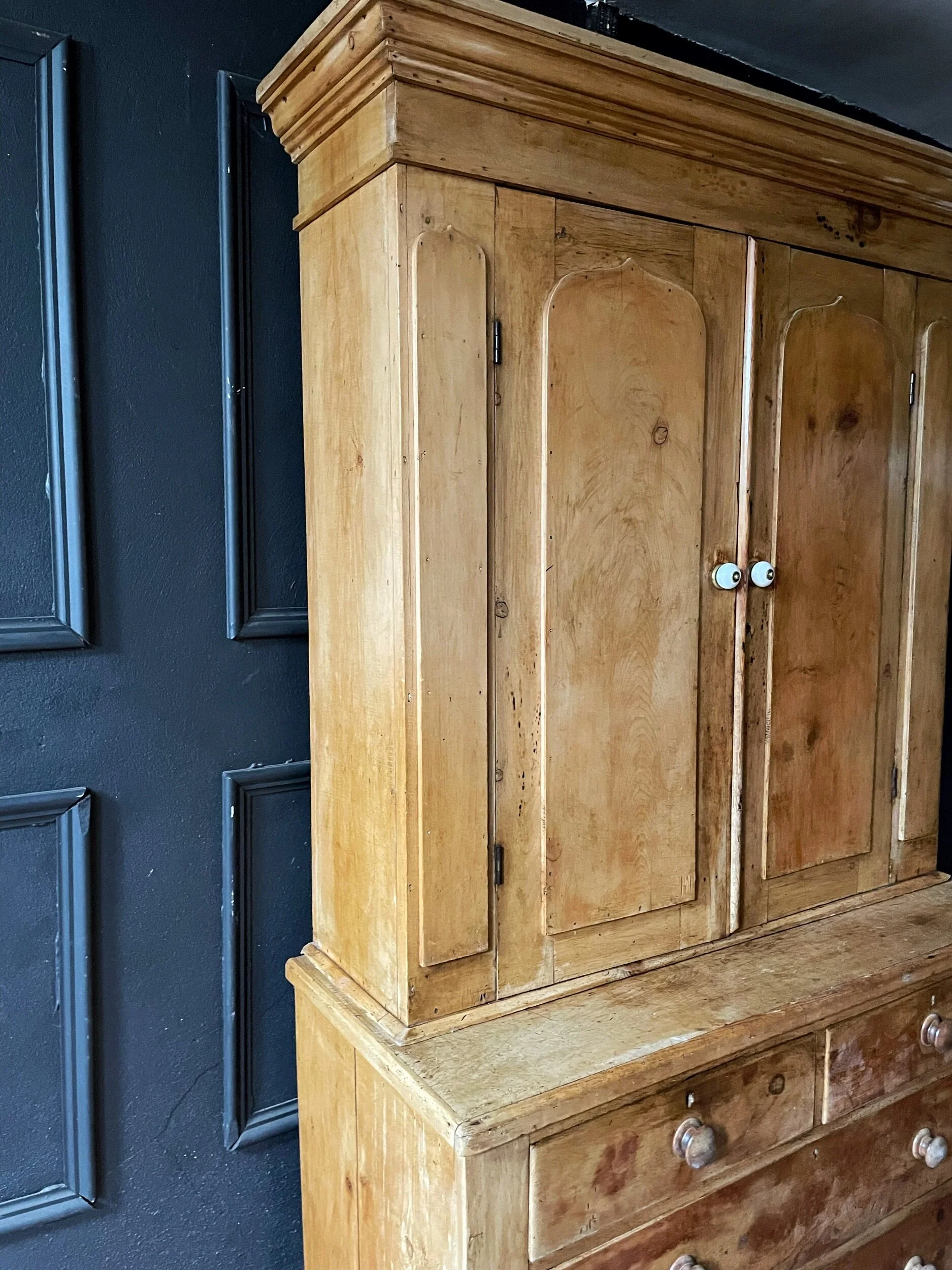 B6760460-921C-4E03-8572-F2854A6C2A95