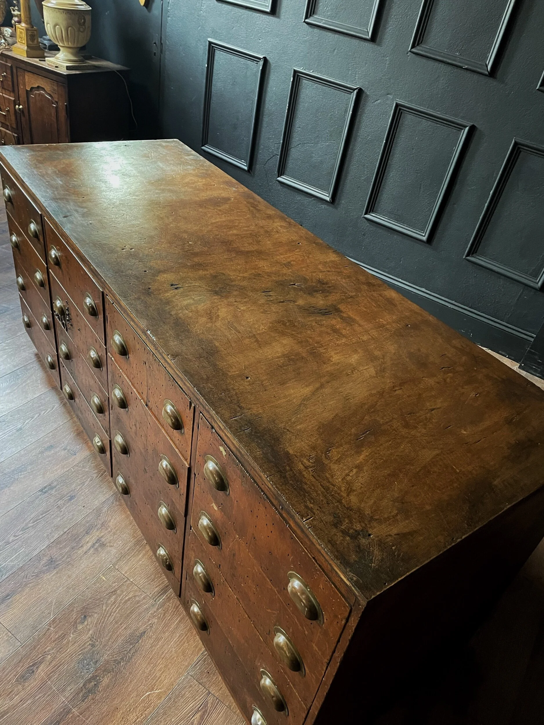 DF3192D7-0602-418E-B532-9038E7B5E9B7