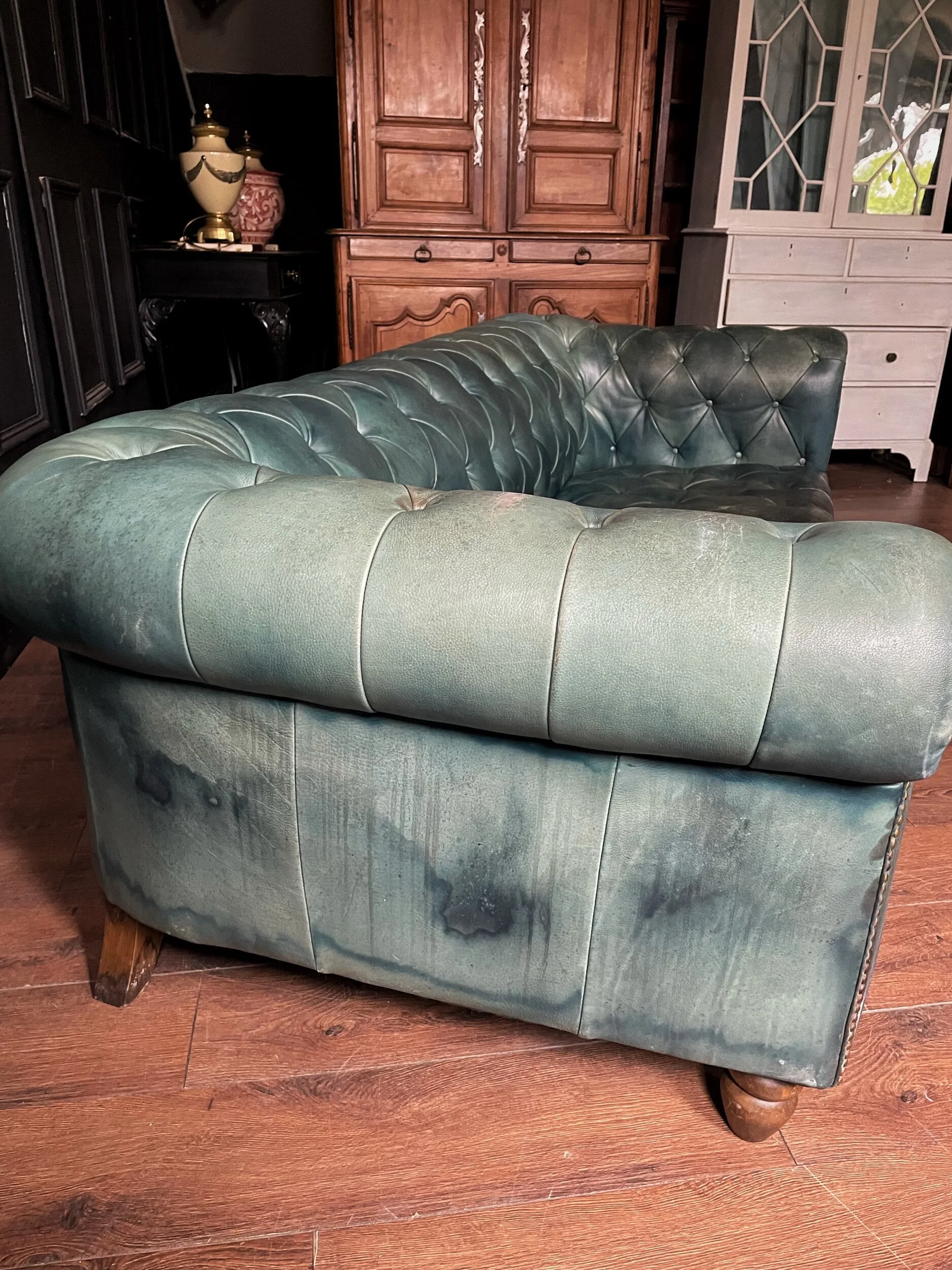 F900055D-7CE5-4AD0-8FBE-AA481F16FC70