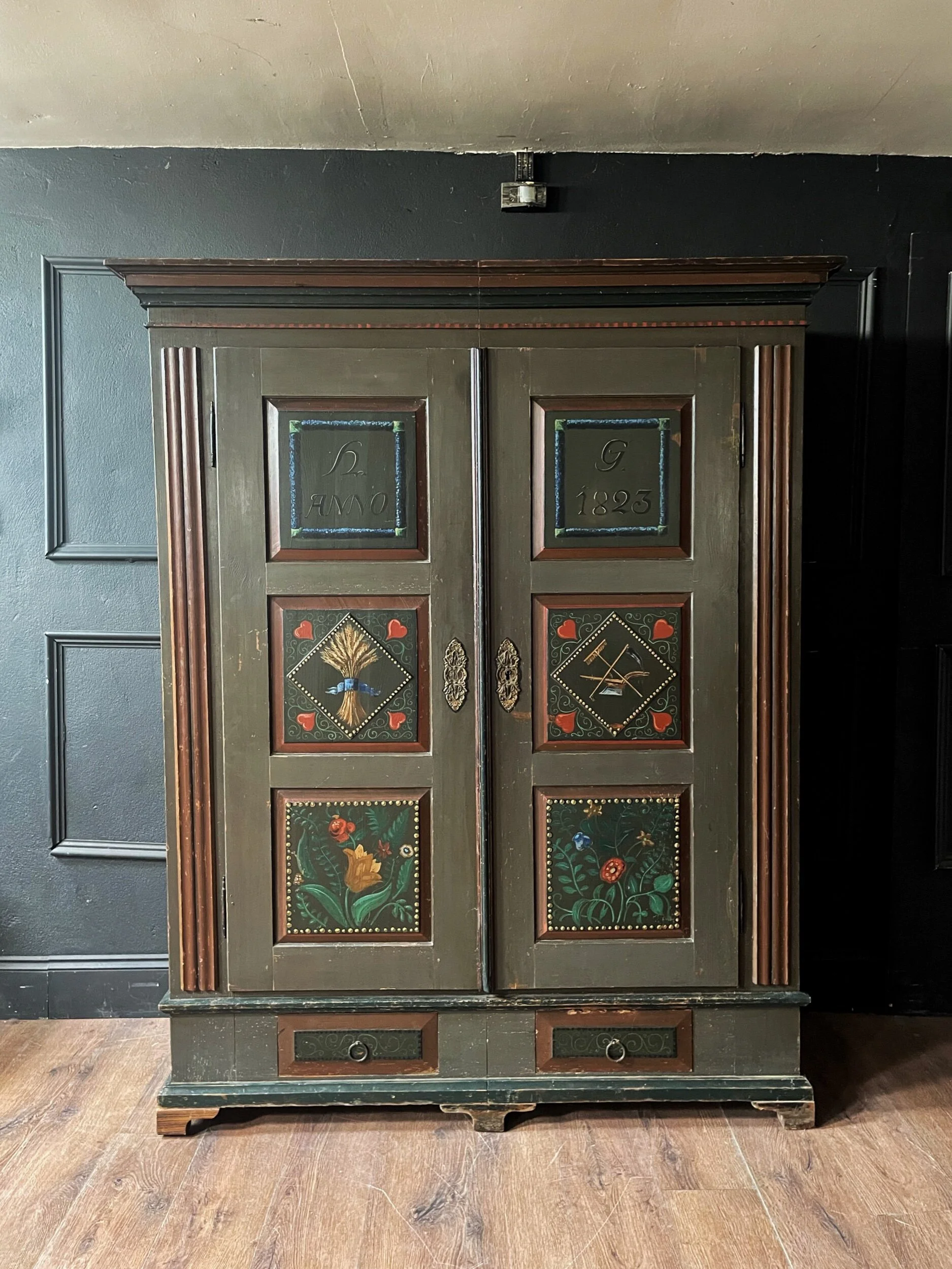 18AE8267-801A-4090-99C3-6373A837EDF1