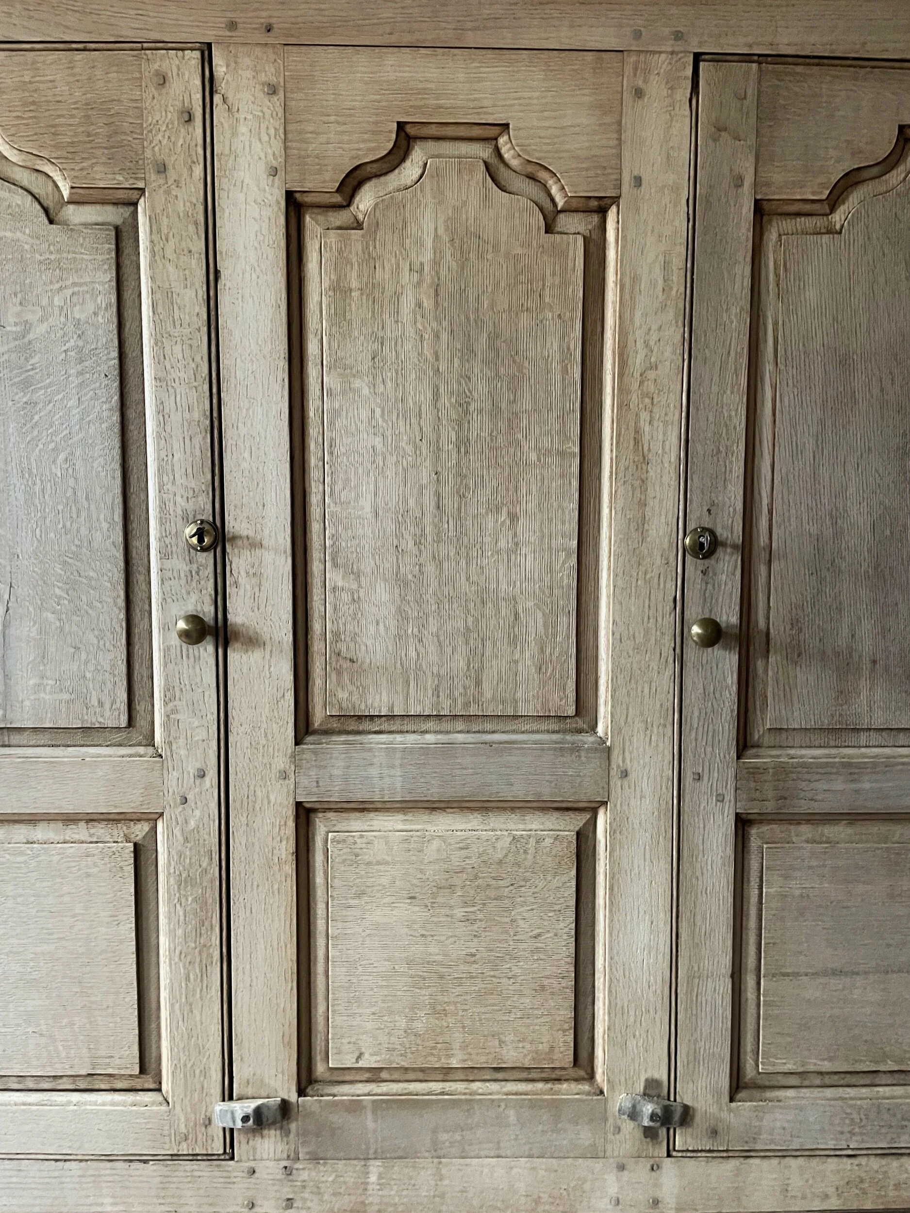 CA392C5F-842B-4B75-BB00-D5EB206E0313