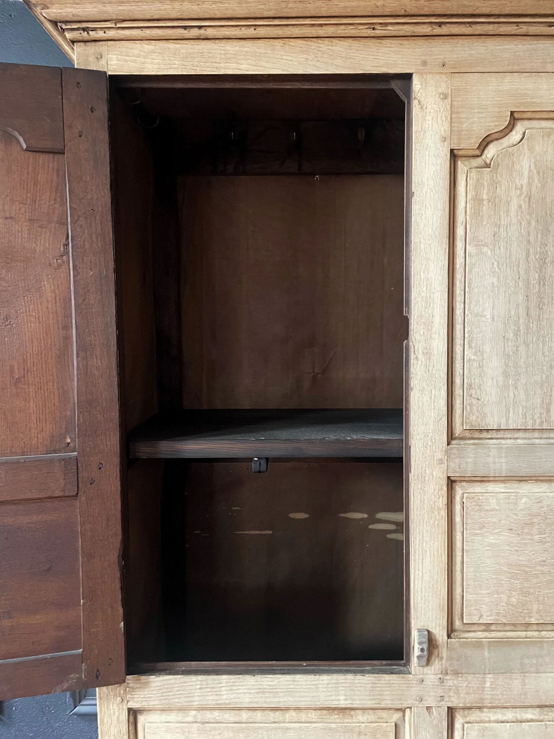 19DC557B-963D-4C7B-BF30-76F0BFEAB091