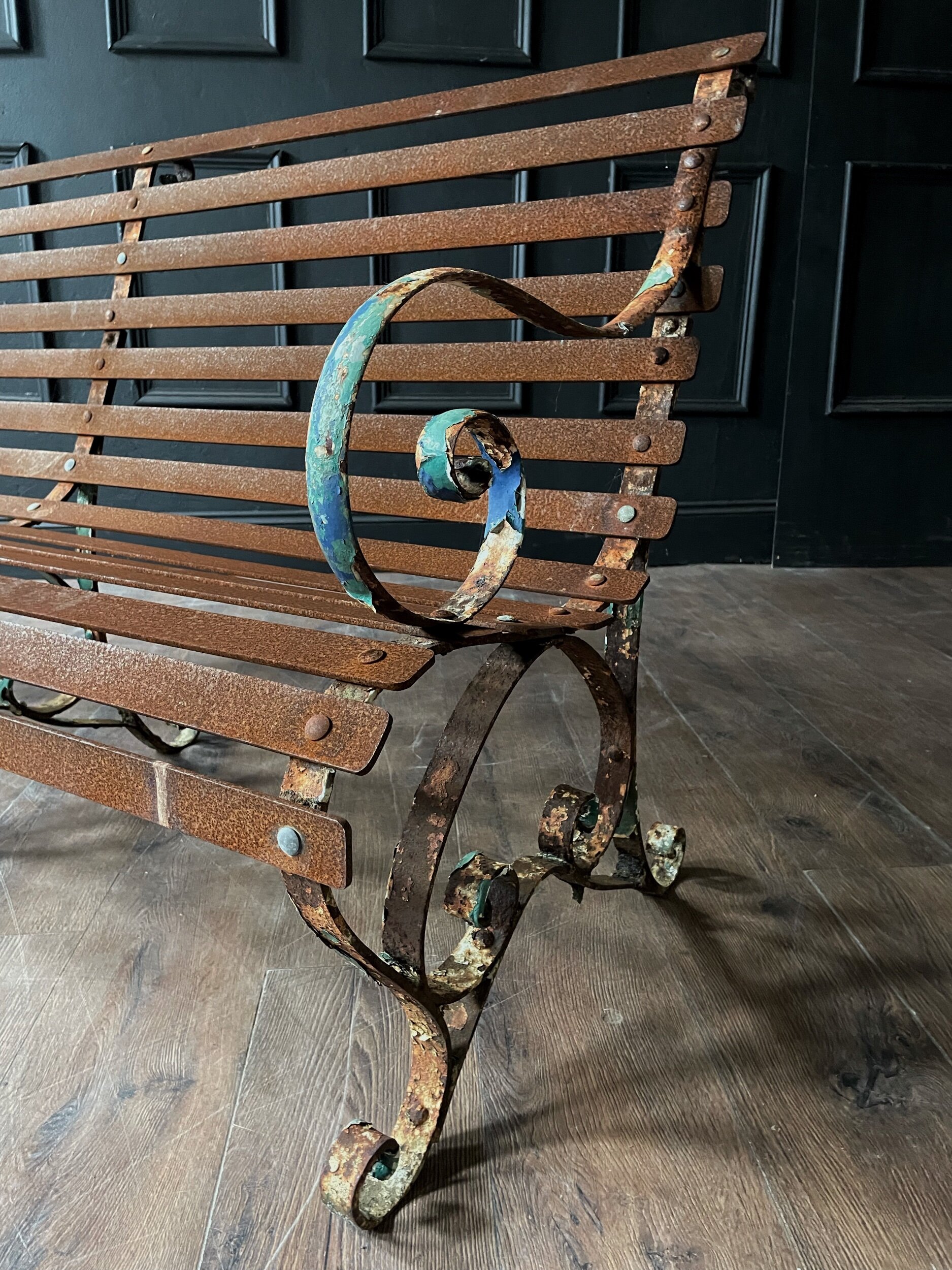 841C60F5-846E-4F37-AE6E-61BB5AD19F0E