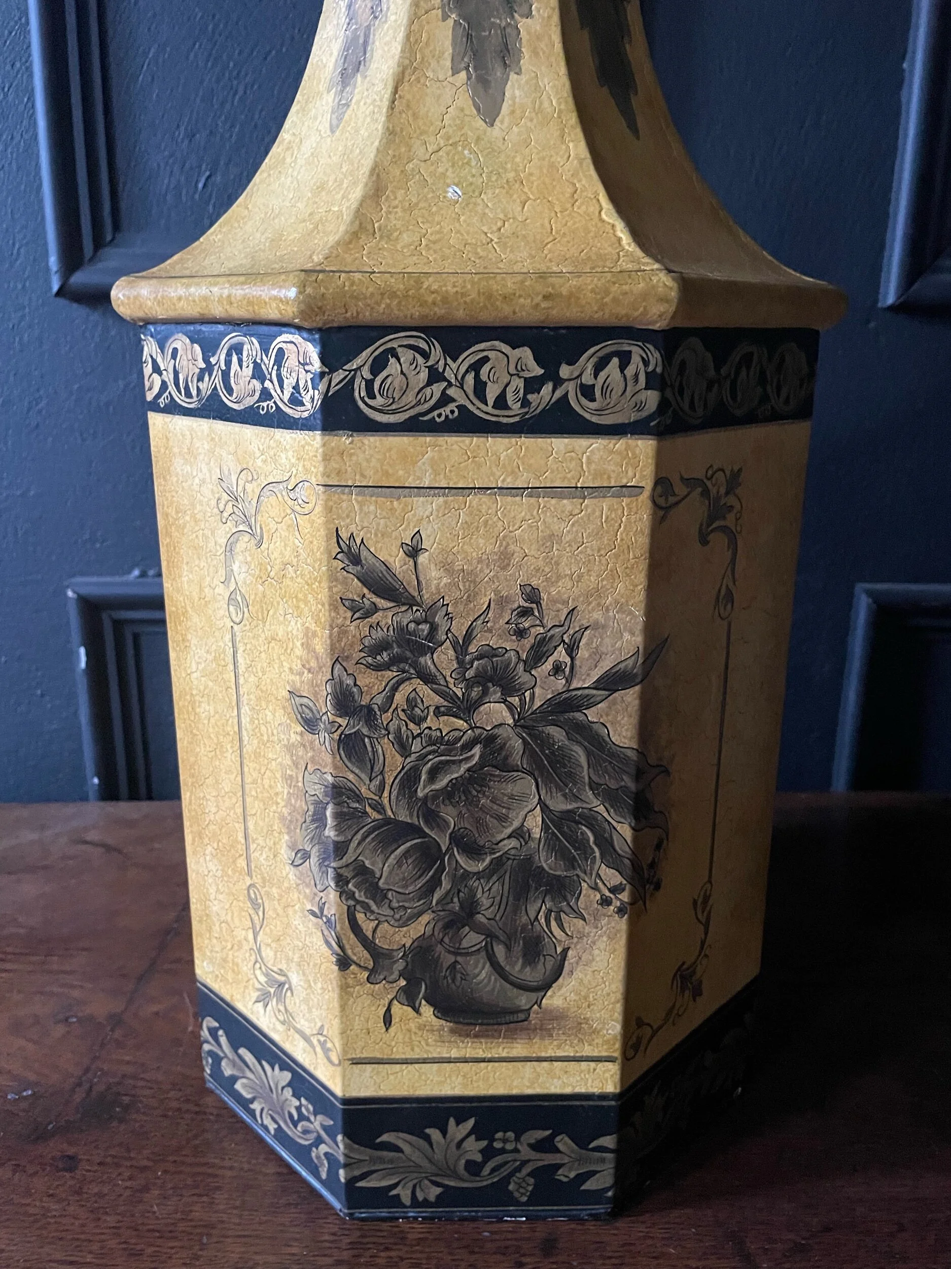 AFCCF276-1E4F-4978-8E99-66D6E629935C