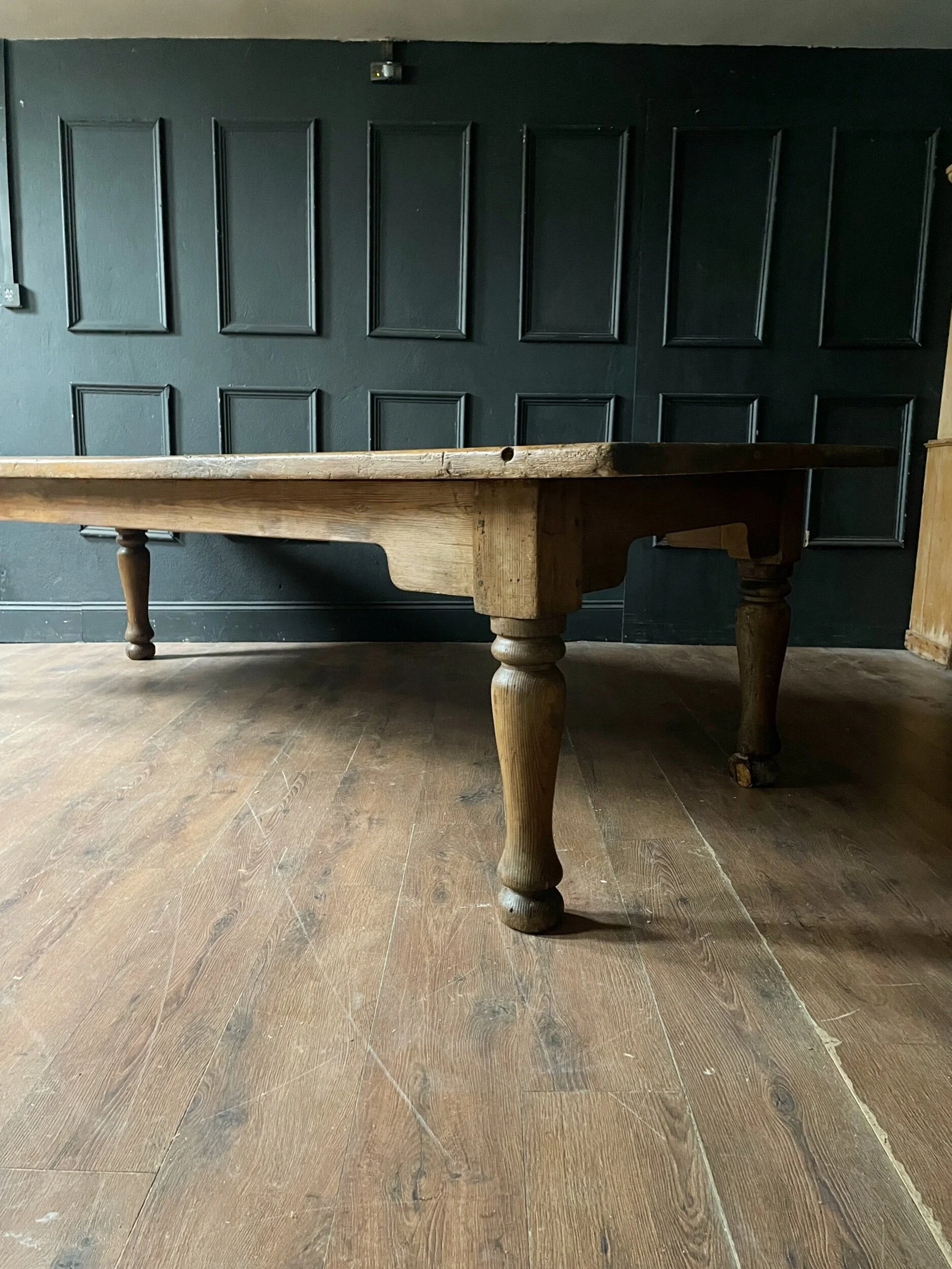 DC34CED1-9103-40E7-AEA2-250DFAB58462