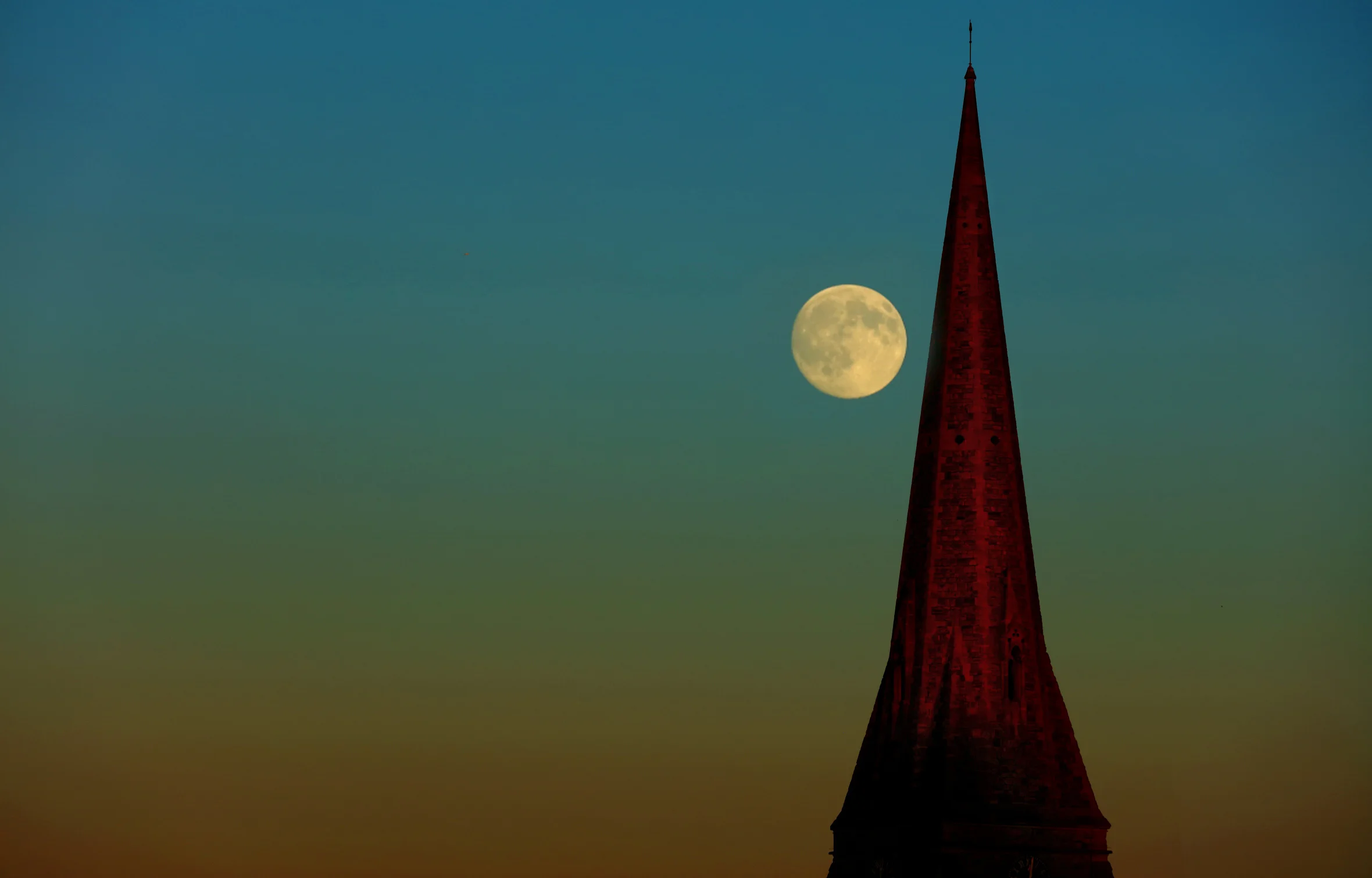 Moon.jpg