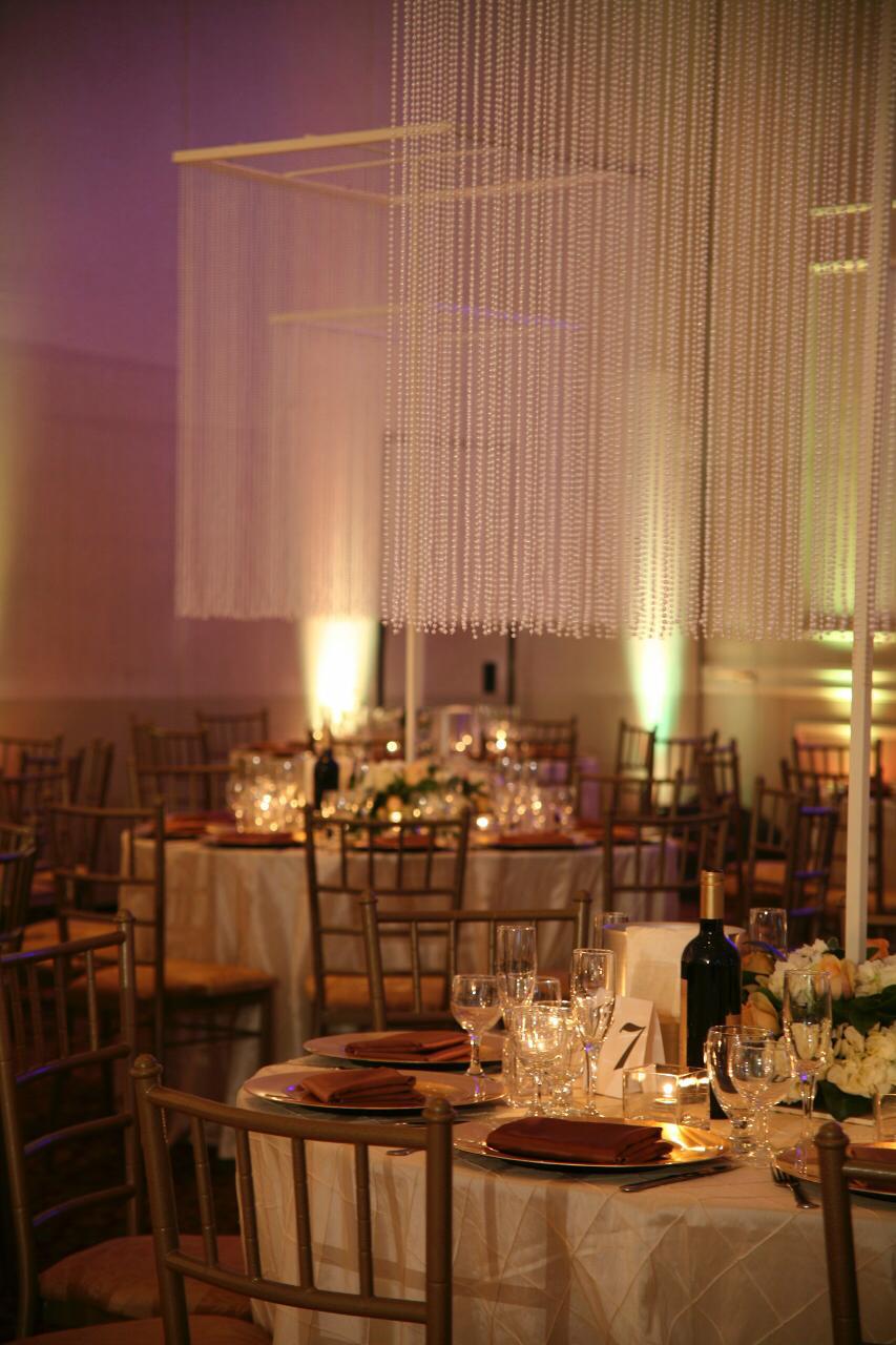 6' Ivory Table Top Shimmer Stands