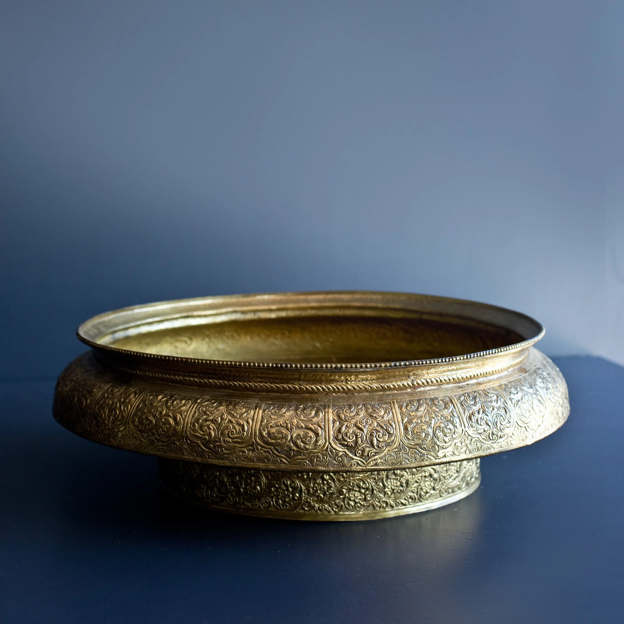 Jaipur Floating Gold Urn