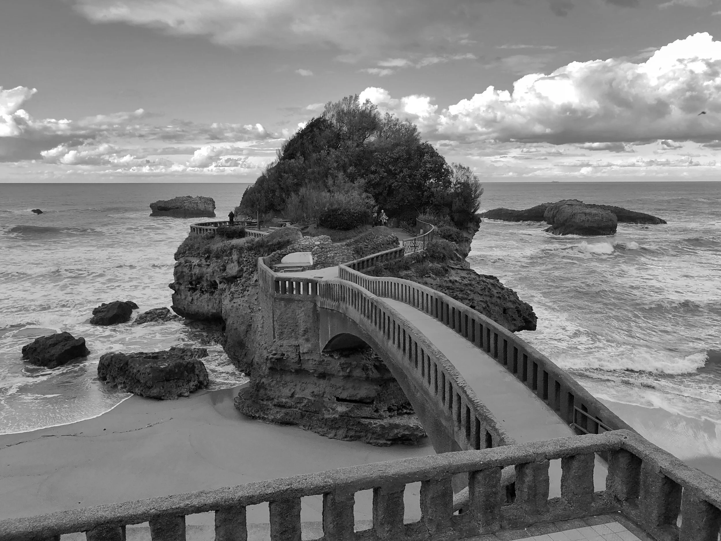 biarritz rock.jpeg