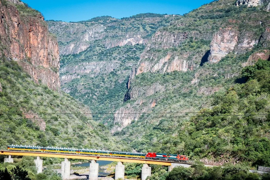 copper-canyon-el-chepe-XL.jpg