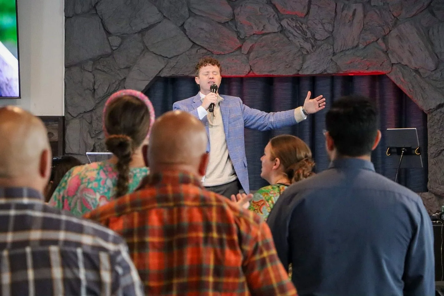 Sundays are for Church!
See you at 11

Titus 3:5
he saved us, not because of righteous things we had done, but because of his mercy. He saved us through the washing of rebirth and renewal by the Holy Spirit,

Cornerstone Church
Saved by Grace 

#grac