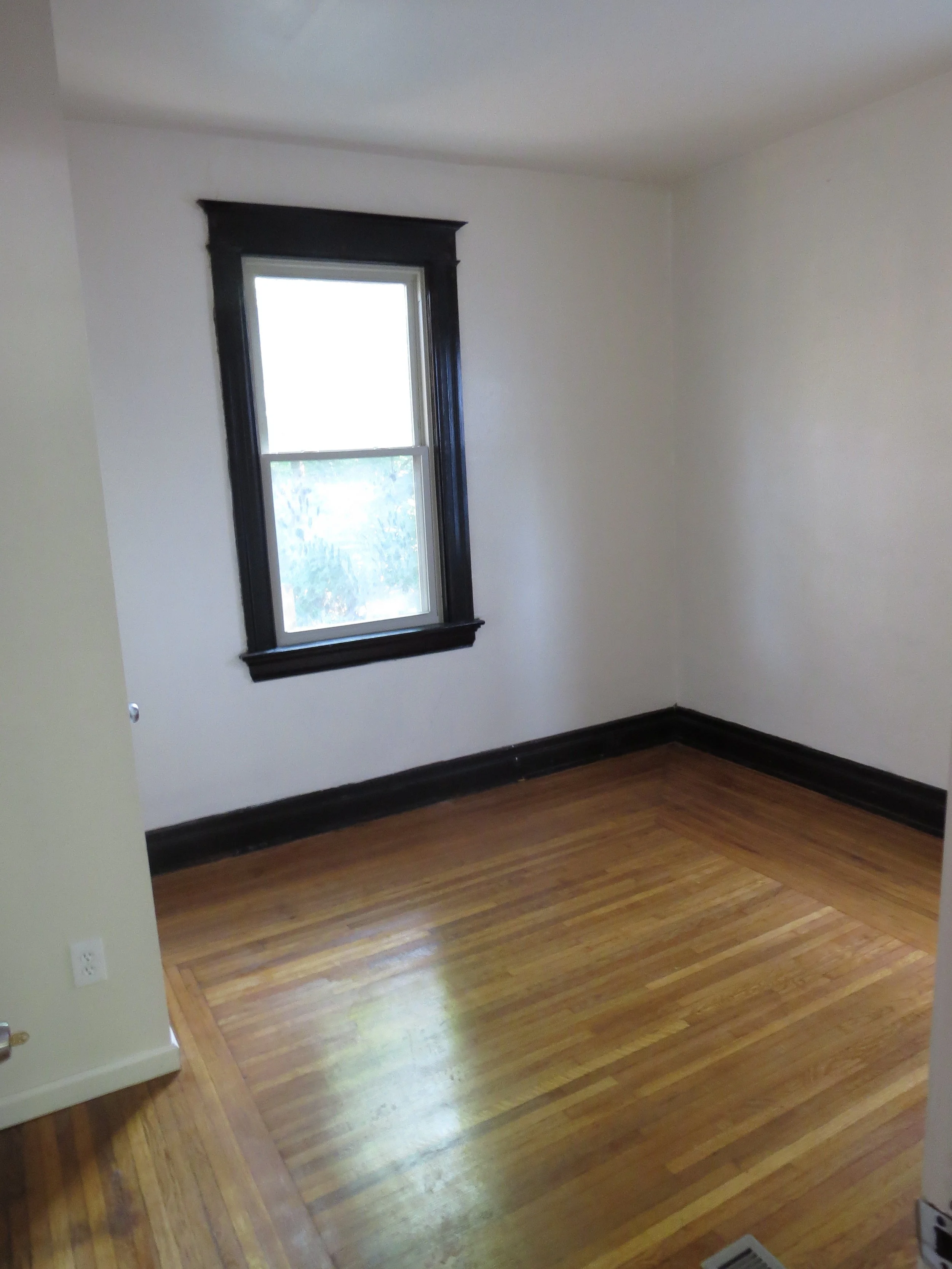 112 bedroom 1 pt 2.JPG