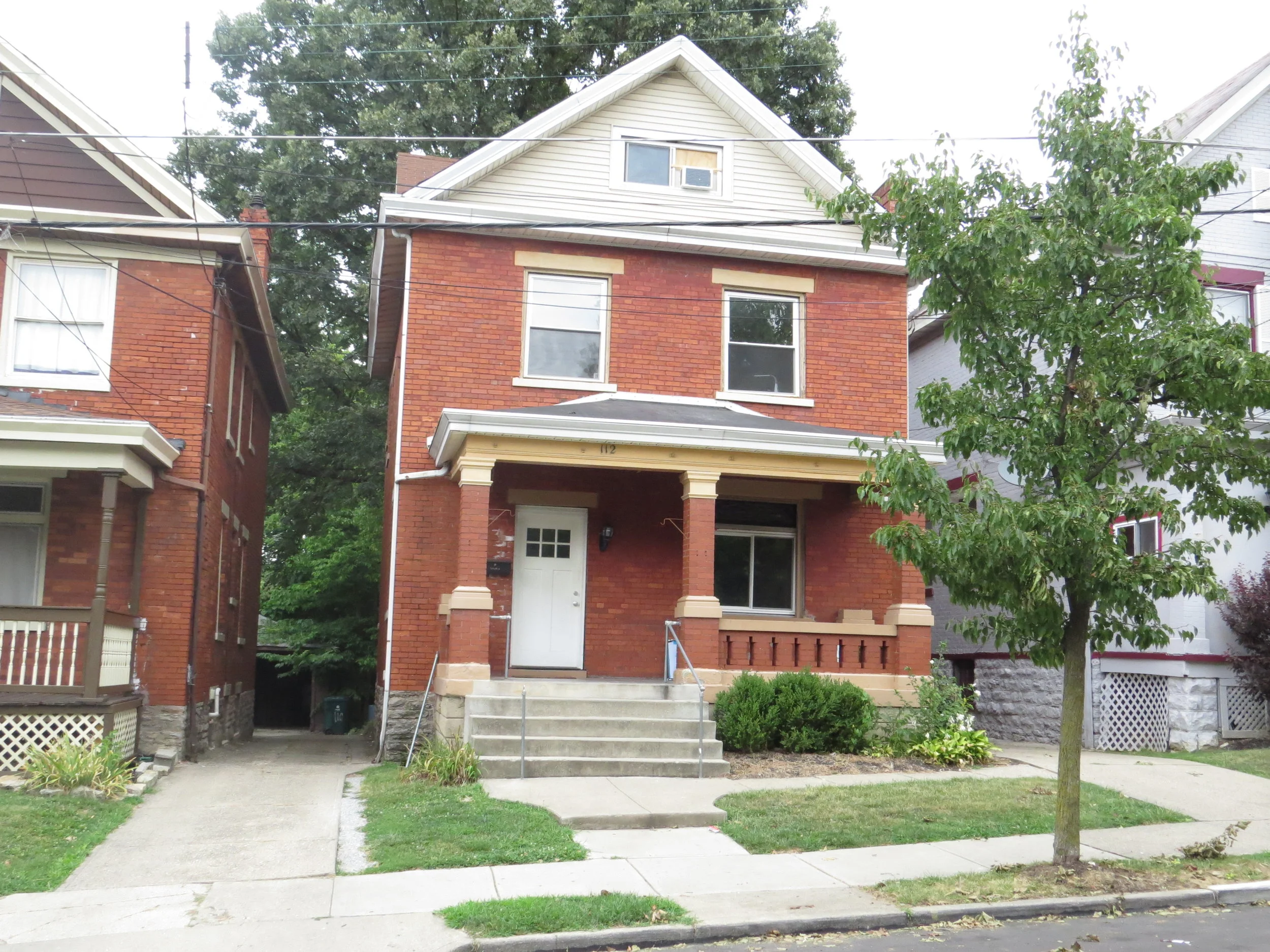 112 Charleton front.JPG