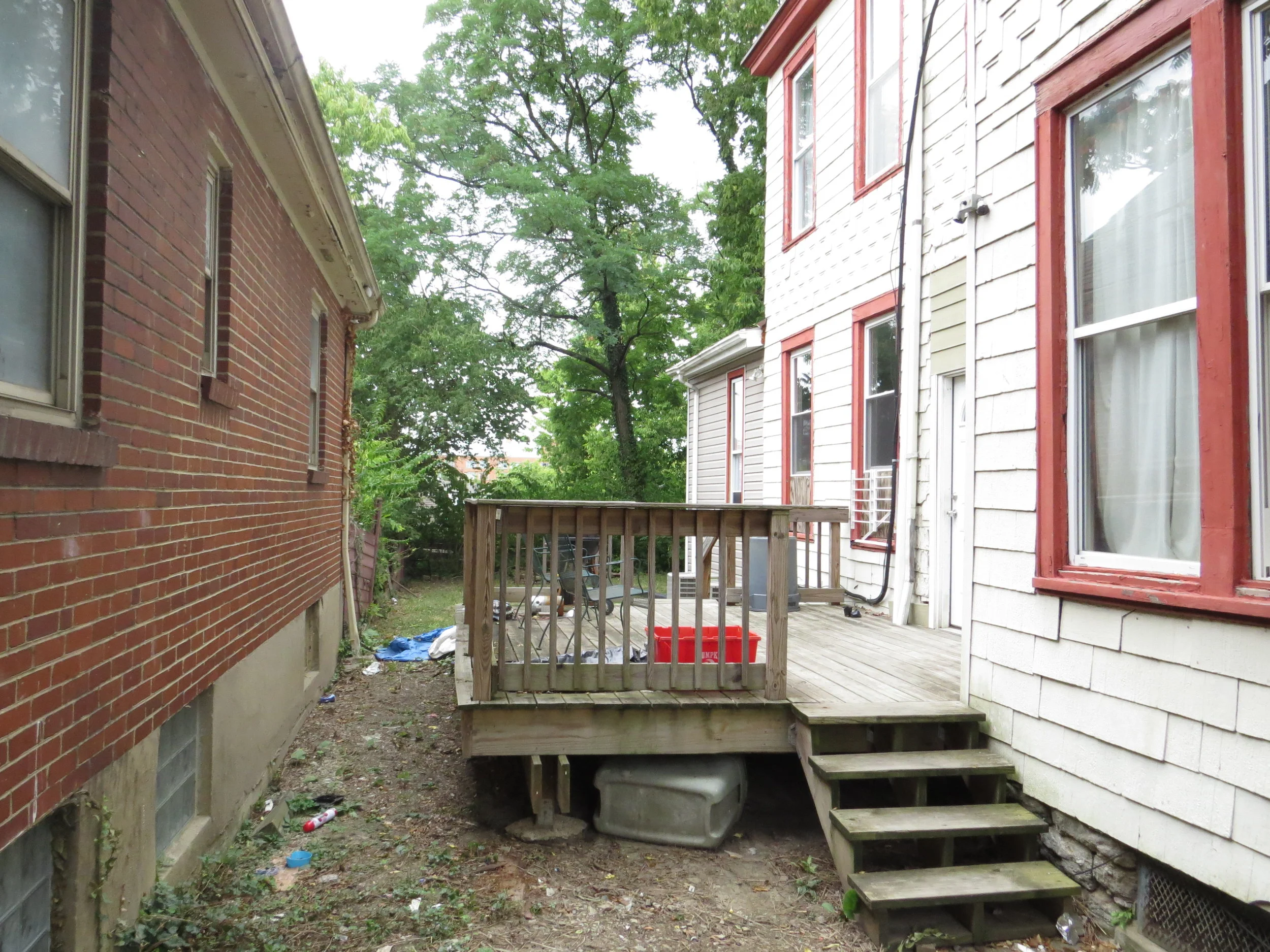 20 rochelle side.JPG