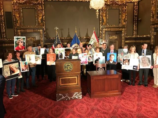 Gov. Walz Signs 'Hands-Free' Driving Bill Into Law