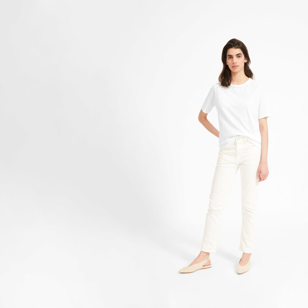 oversize white tee.jpg