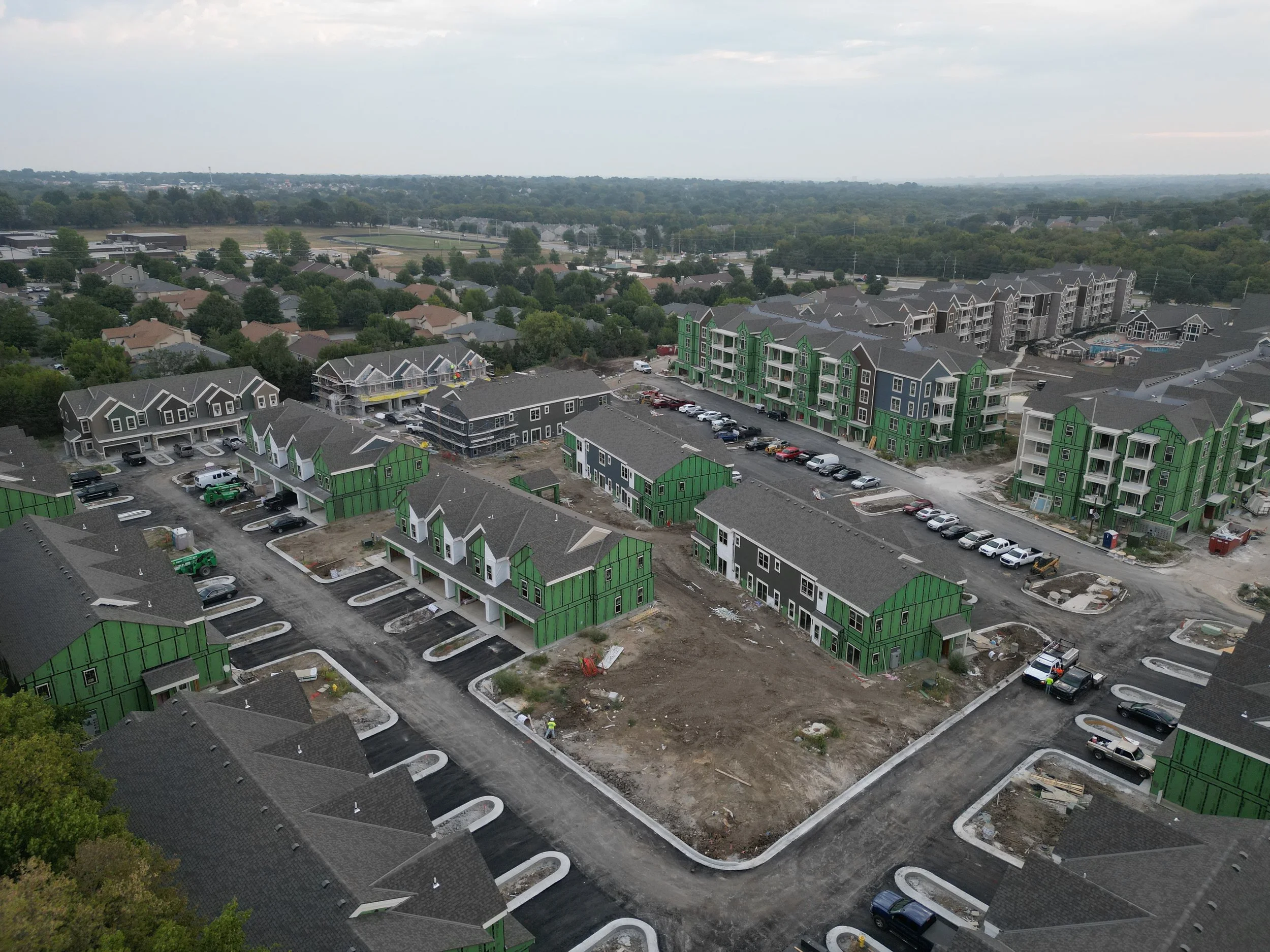  ANDERSON POINTE APARTMENTS &amp; TOWNHOMES - TITAN BUILT 