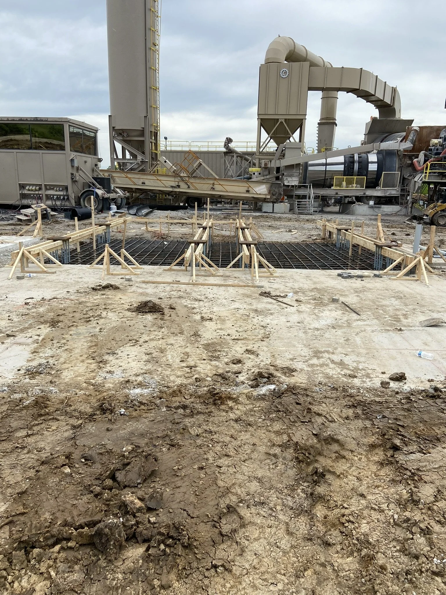  IDEKER SCALE FOUNDATIONS - IDEKER 