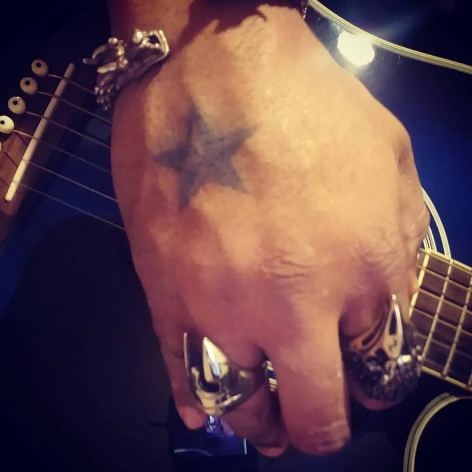 rock hand.jpg