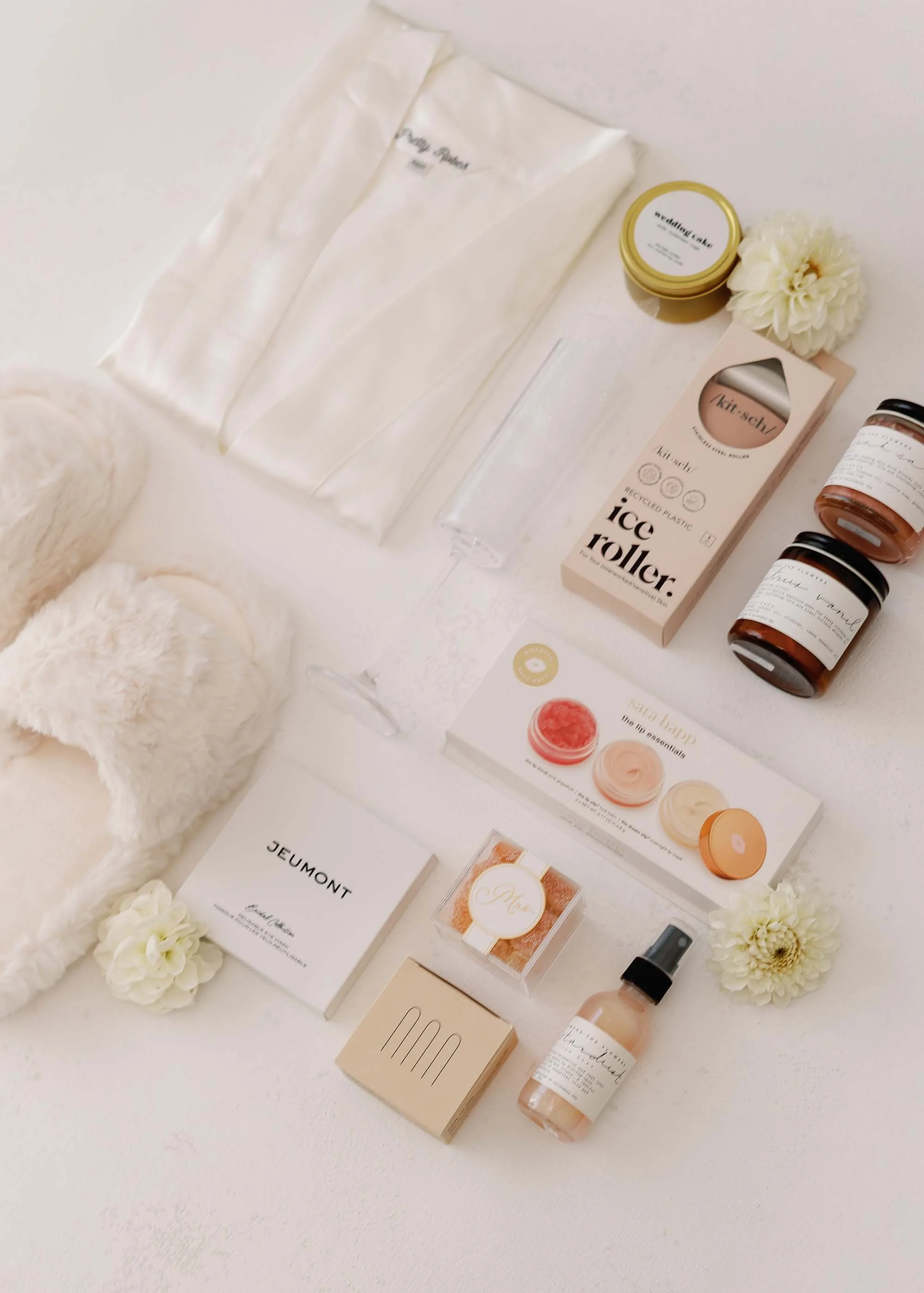 The Bride Prestige Edition - Gift Boxes for Wedding Party - Bubbles and Brides Gifting Wedding Boxes 1.jpg