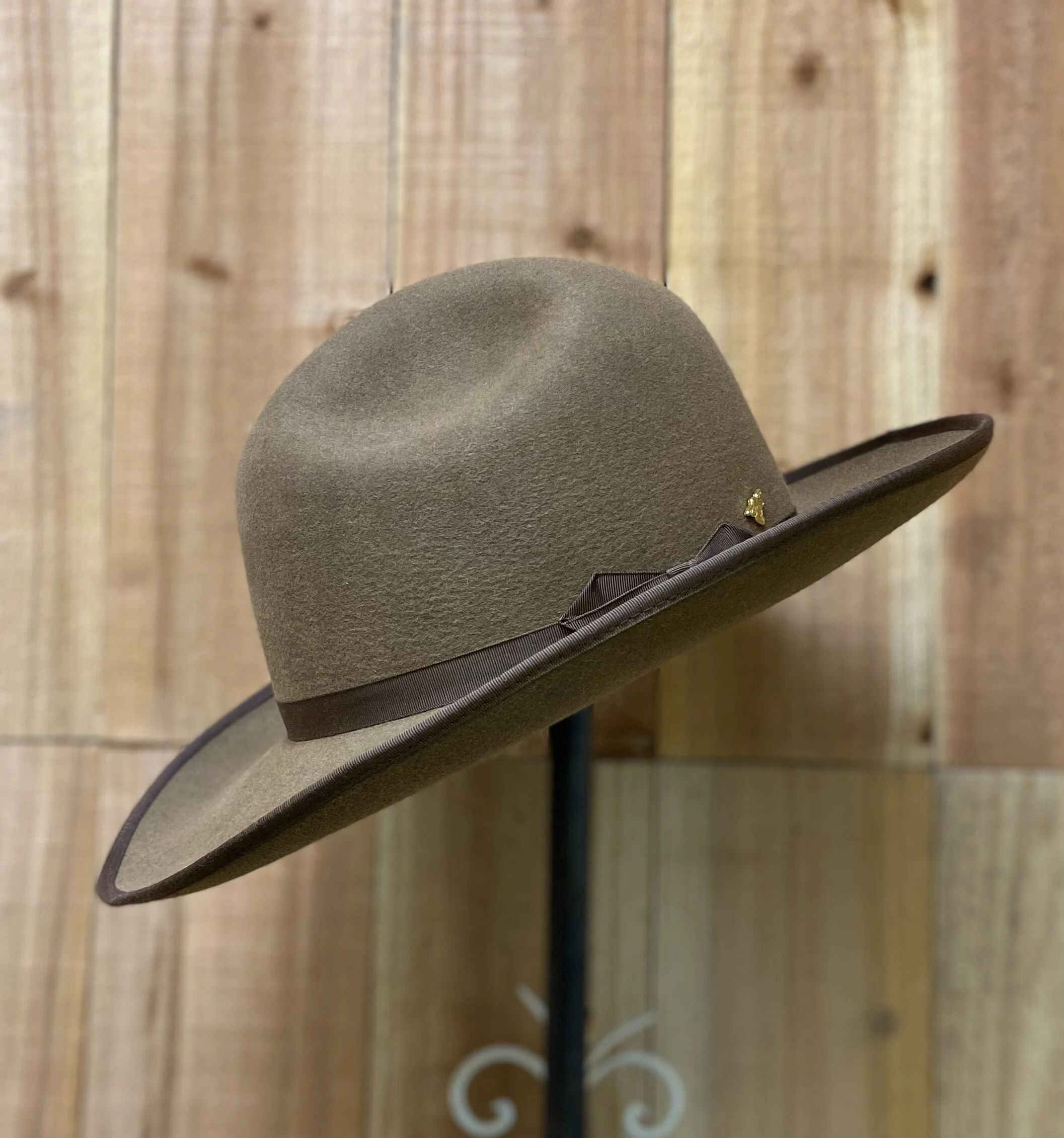 9D24C7D5-2914-4695-88CB-172AA99F6A84