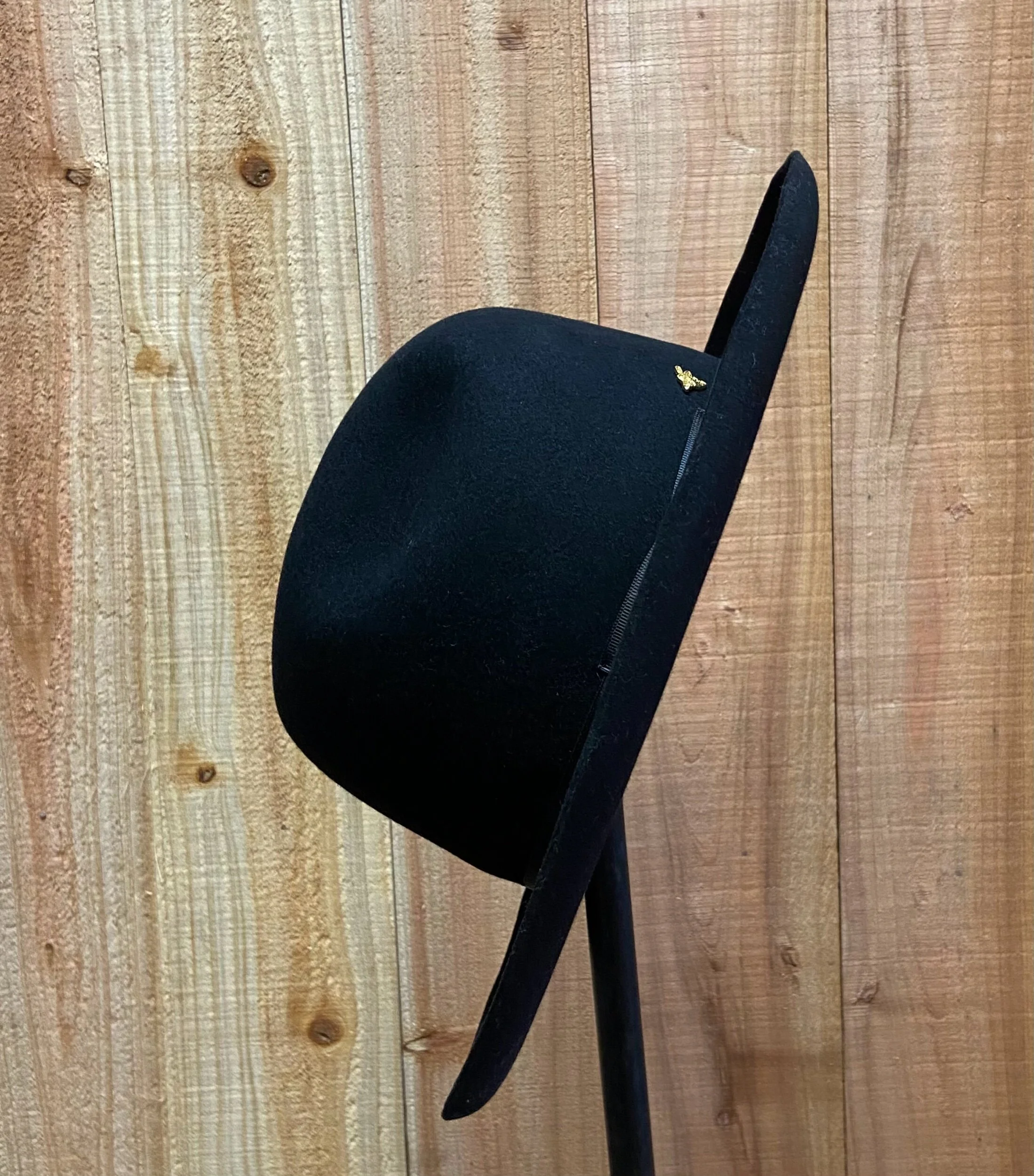 EA0E555C-C47E-4EC2-9F82-4176E9EB75E1