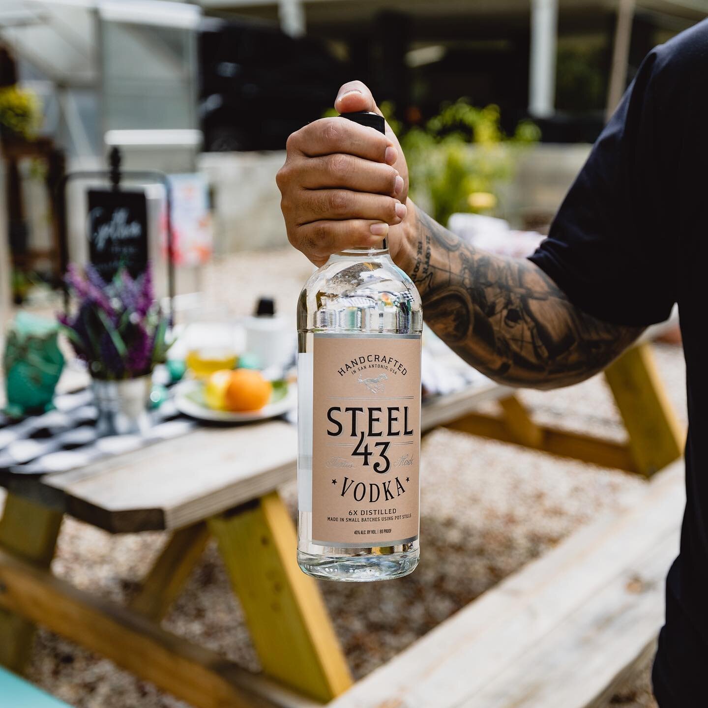 You&rsquo;re everyone&rsquo;s favorite guest when you show up with a bottle of #Steel43Vodka

📸: @wearethemarcos