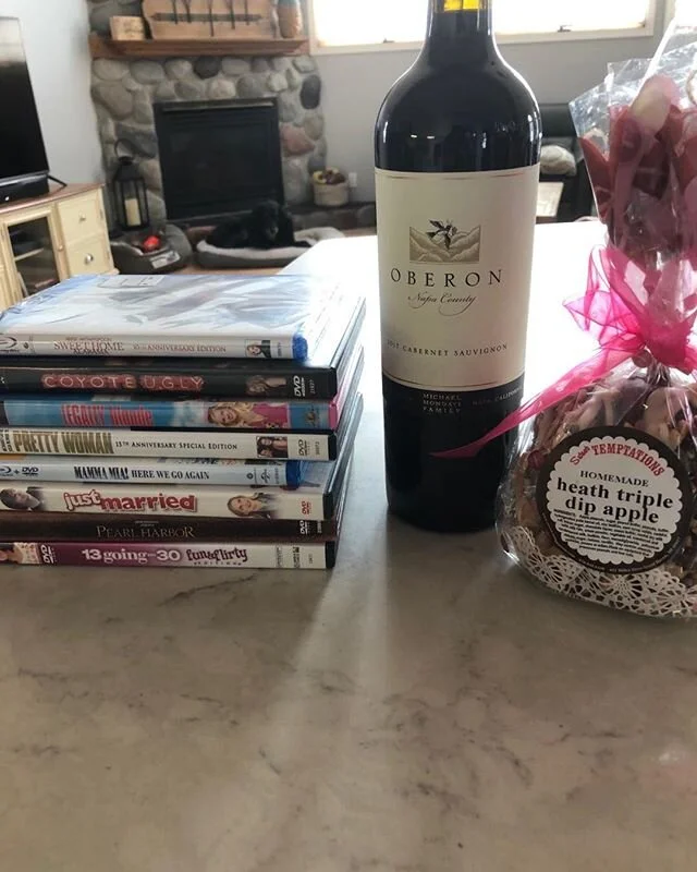 Good start to cottage night with girlfriends!