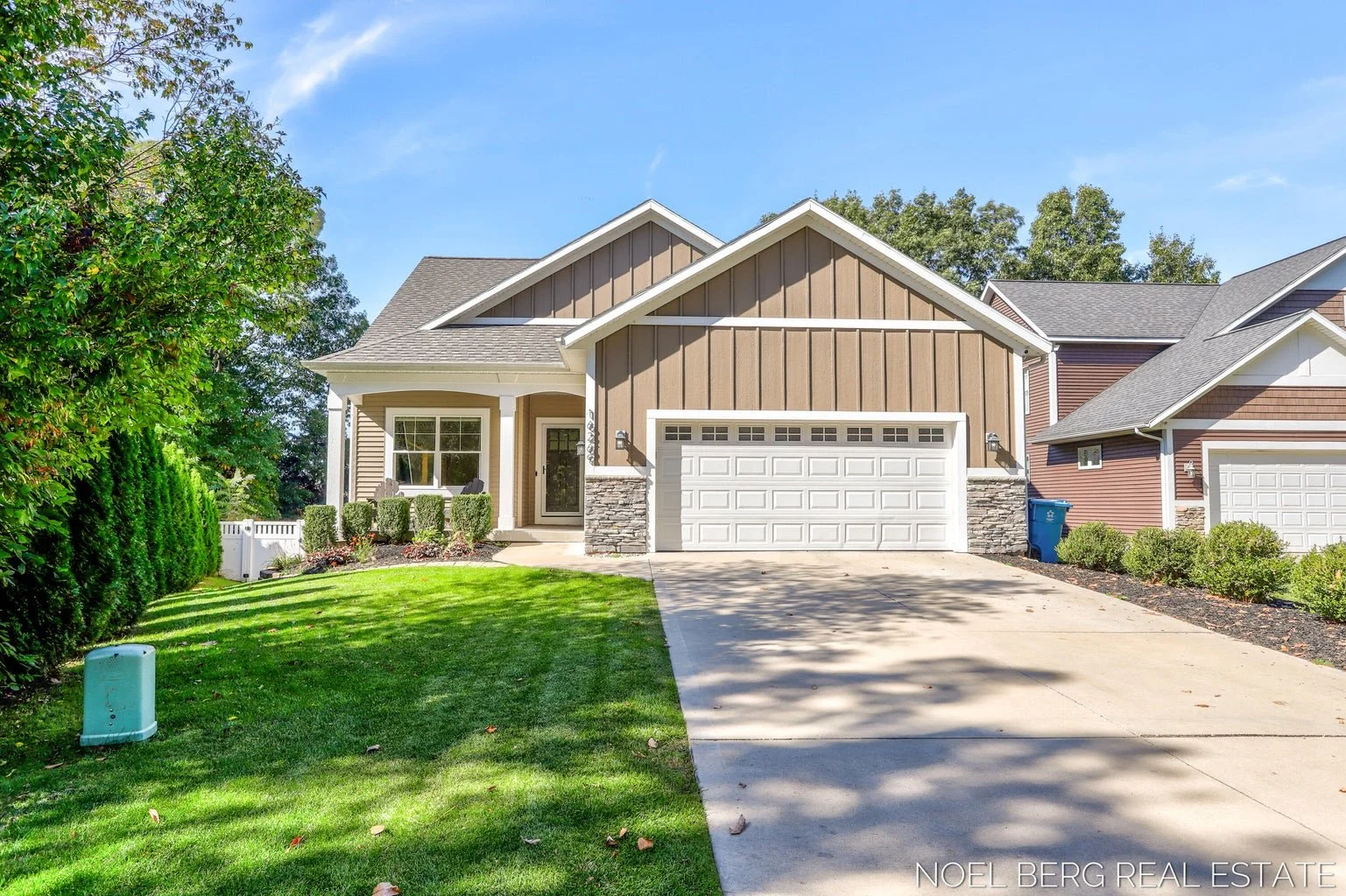 16269 Heron Drive, Spring Lake, MI 49456	 $569,900
