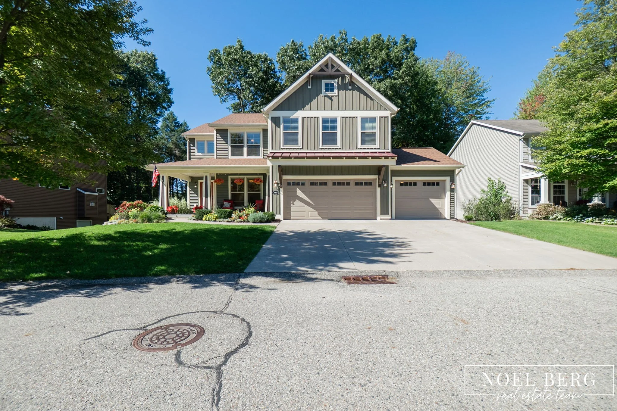 16897 Birchview Court, Nunica, MI 49448	 $649,900