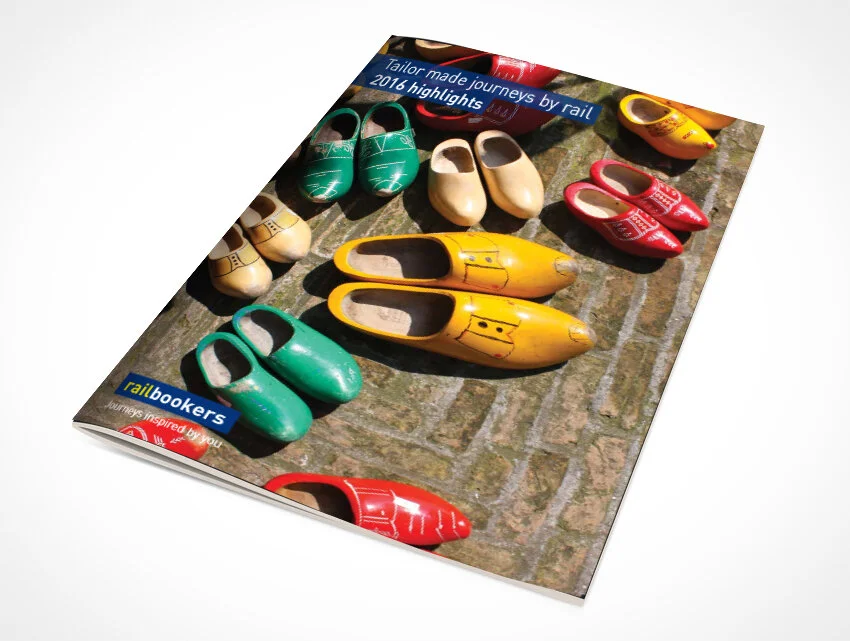 brochure-au copy.jpg