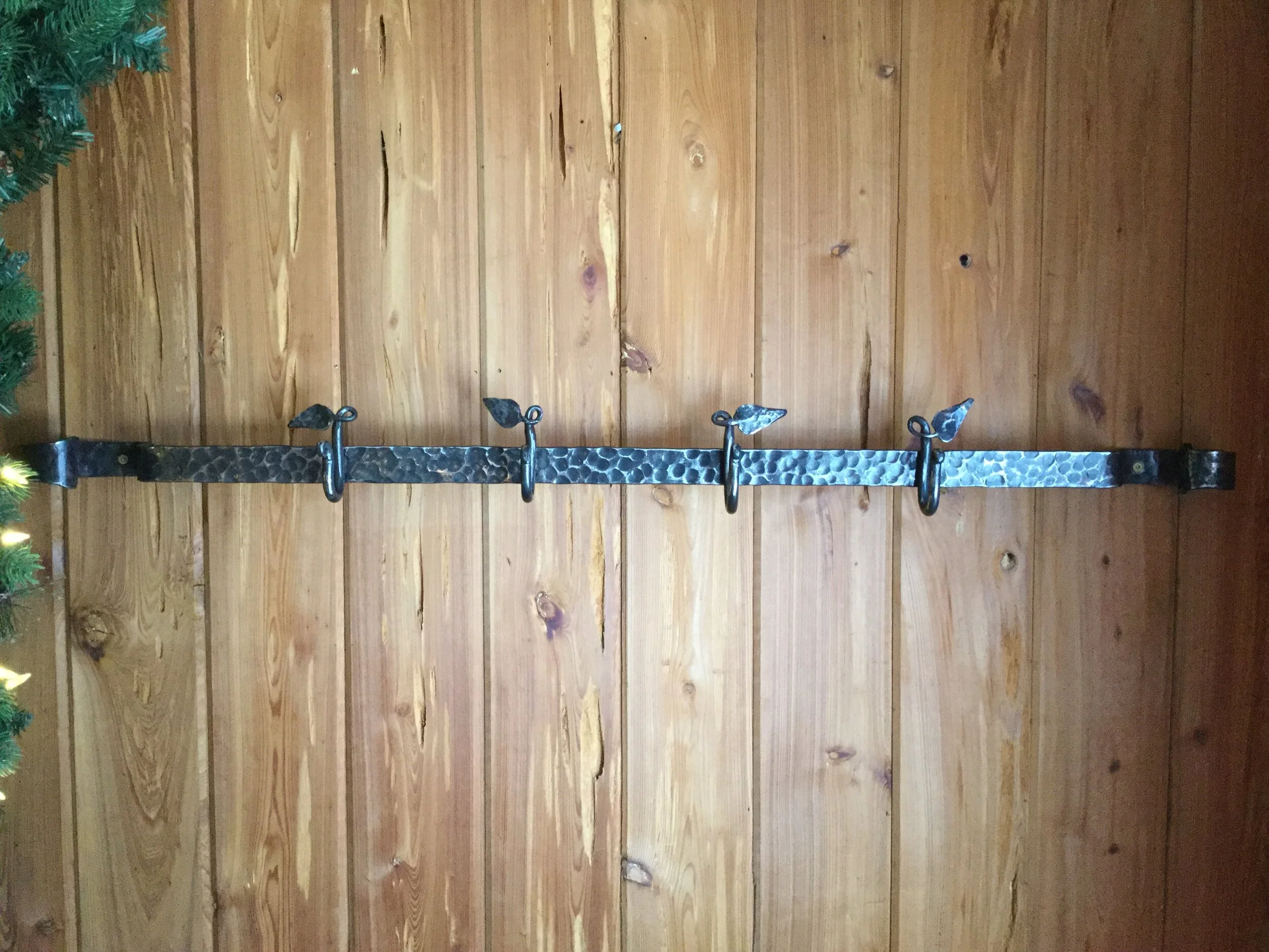 Leaf Coat Hanger