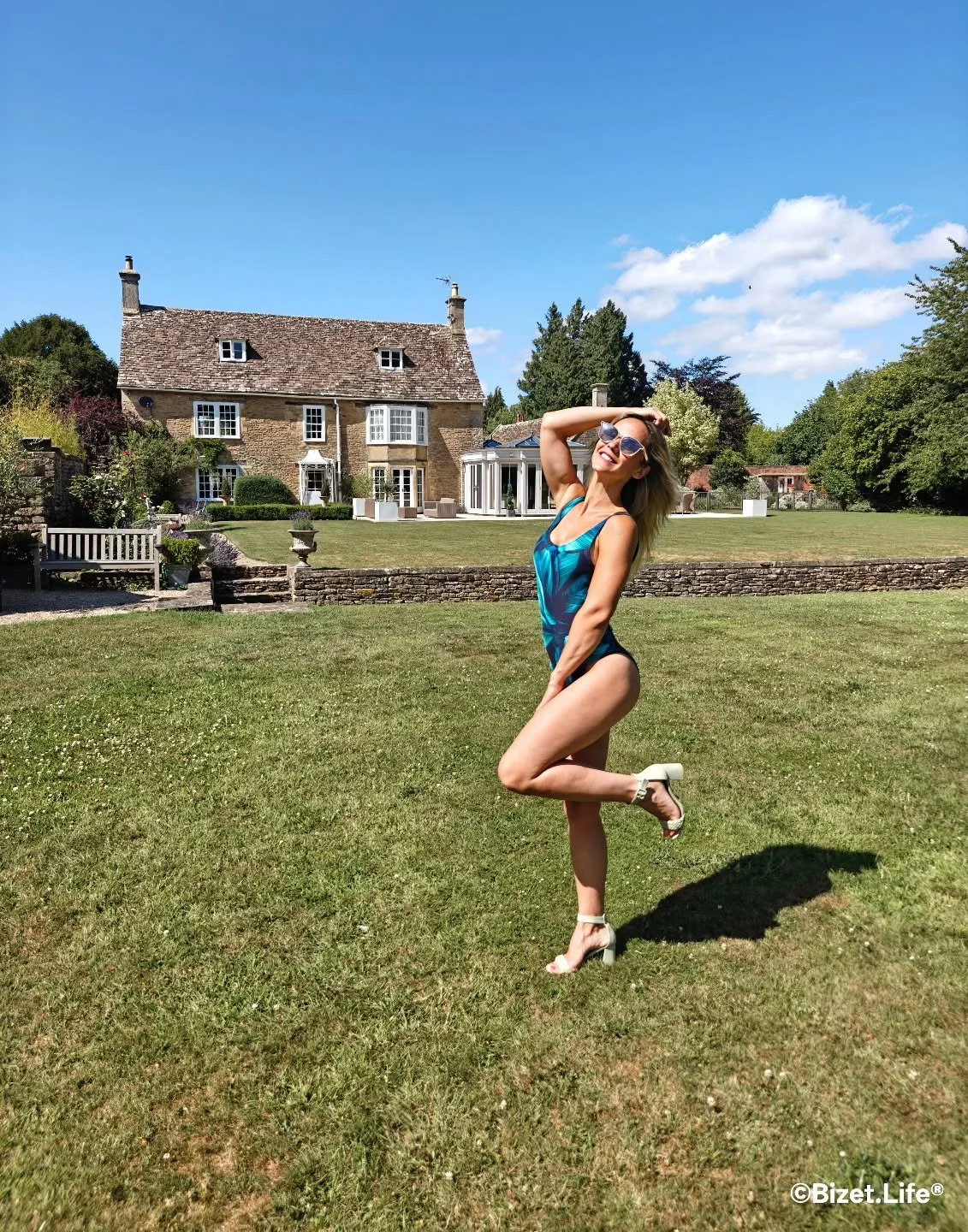 Throwing it back to sunny days! ☀️ This Breath of Fresh Air swimsuit isn't just swimwear, it's a whole mood. 😉 Your summer wardrobe needs this, trust me!👙 #BizetLife #SummerVibes #wintersun #getaway #swimwear