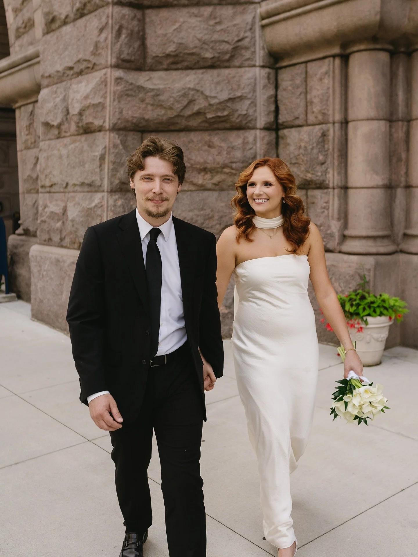 Captured this beautiful elopement last week in the heart of downtown 💍 Congrats to the newlyweds!