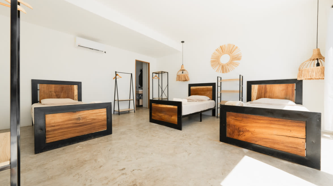 shared bedroom 2.png