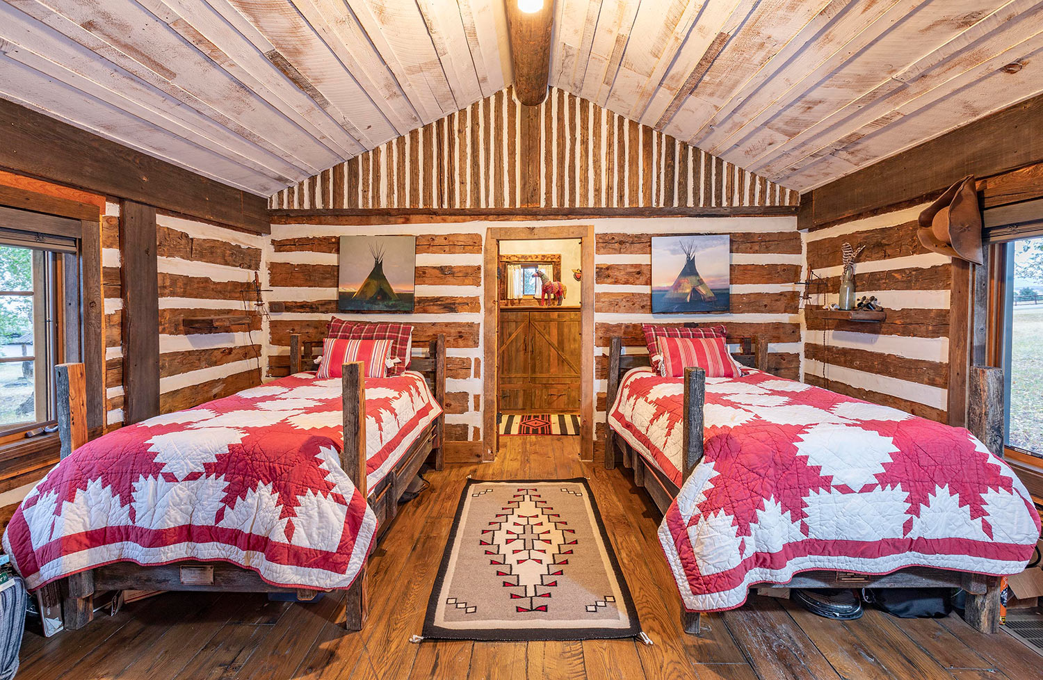 CabinBR.jpg