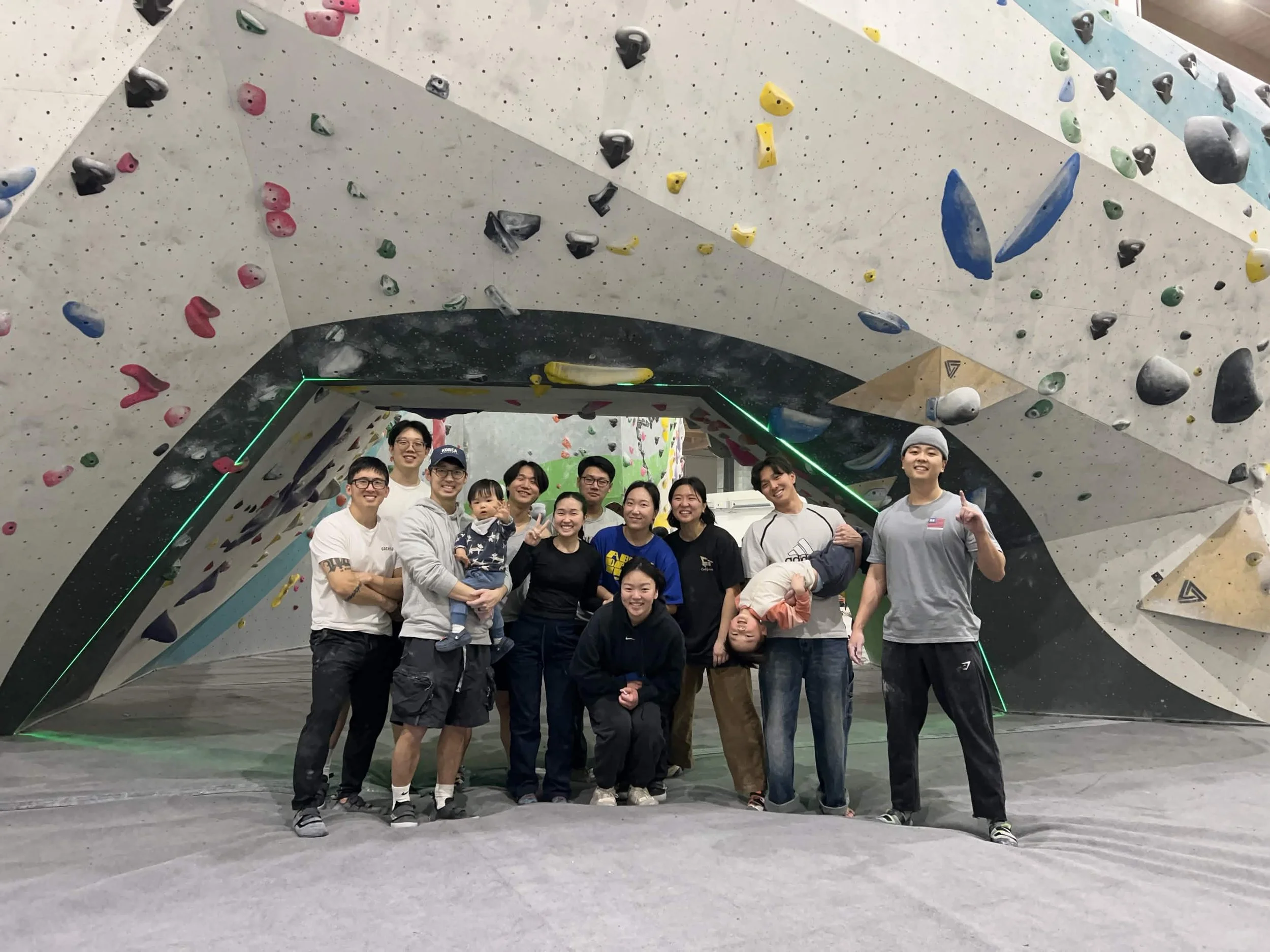 Climbing Gang 2025