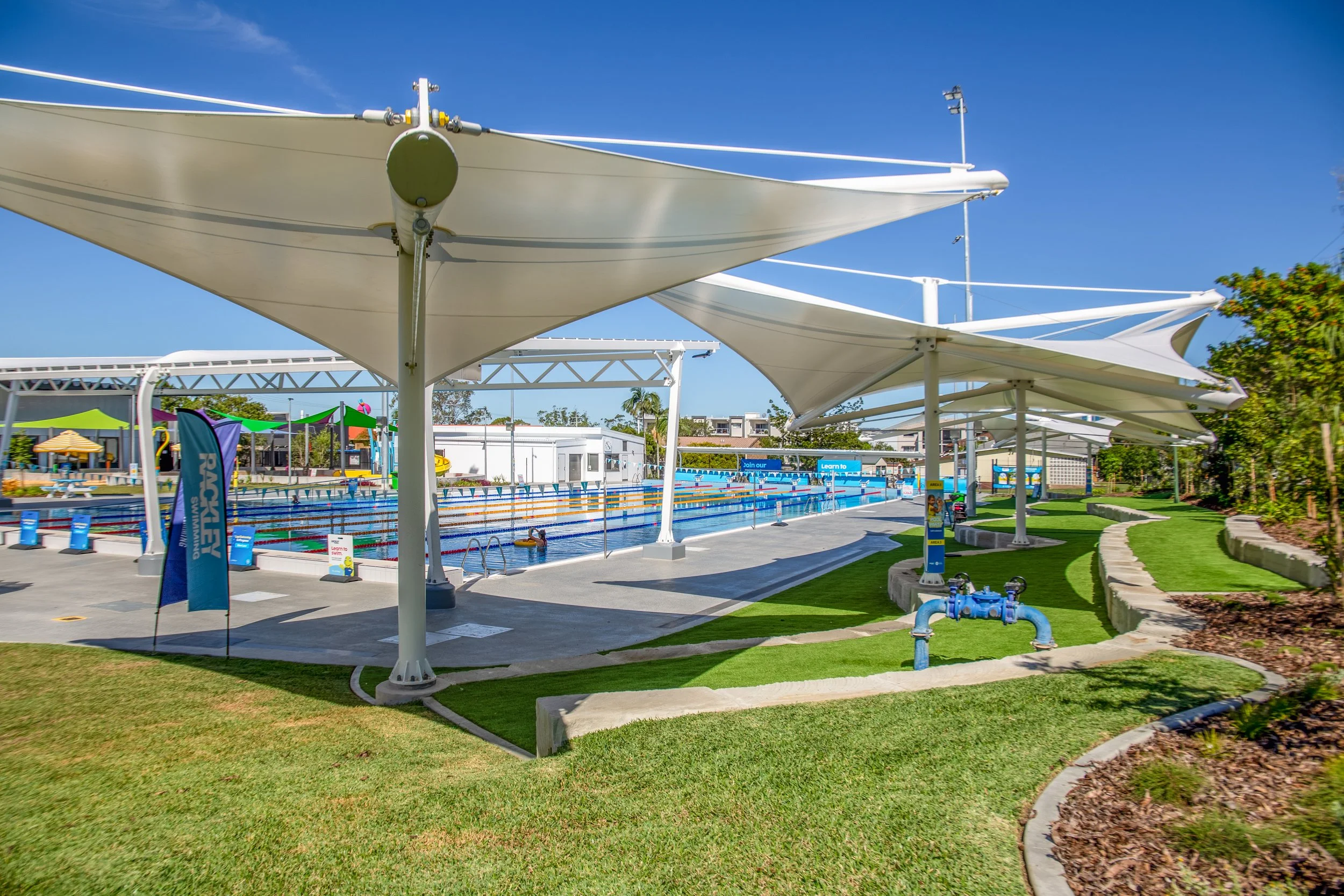 MODE_Beenleigh Aquatic Centre_23155_GrassArea-01.jpg