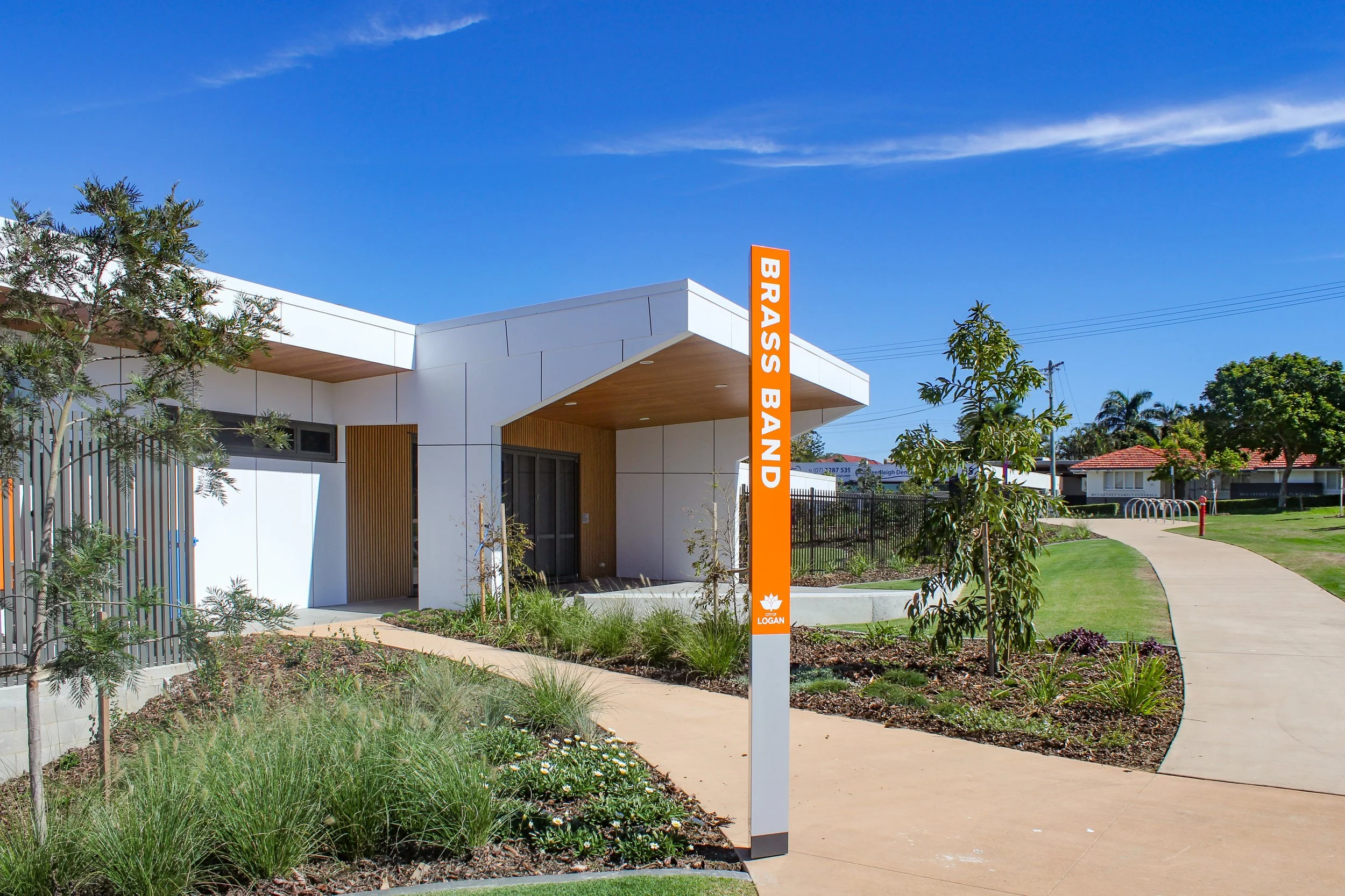 MODE_Beenleigh Aquatic Centre_23155_TotemSign-02.jpg