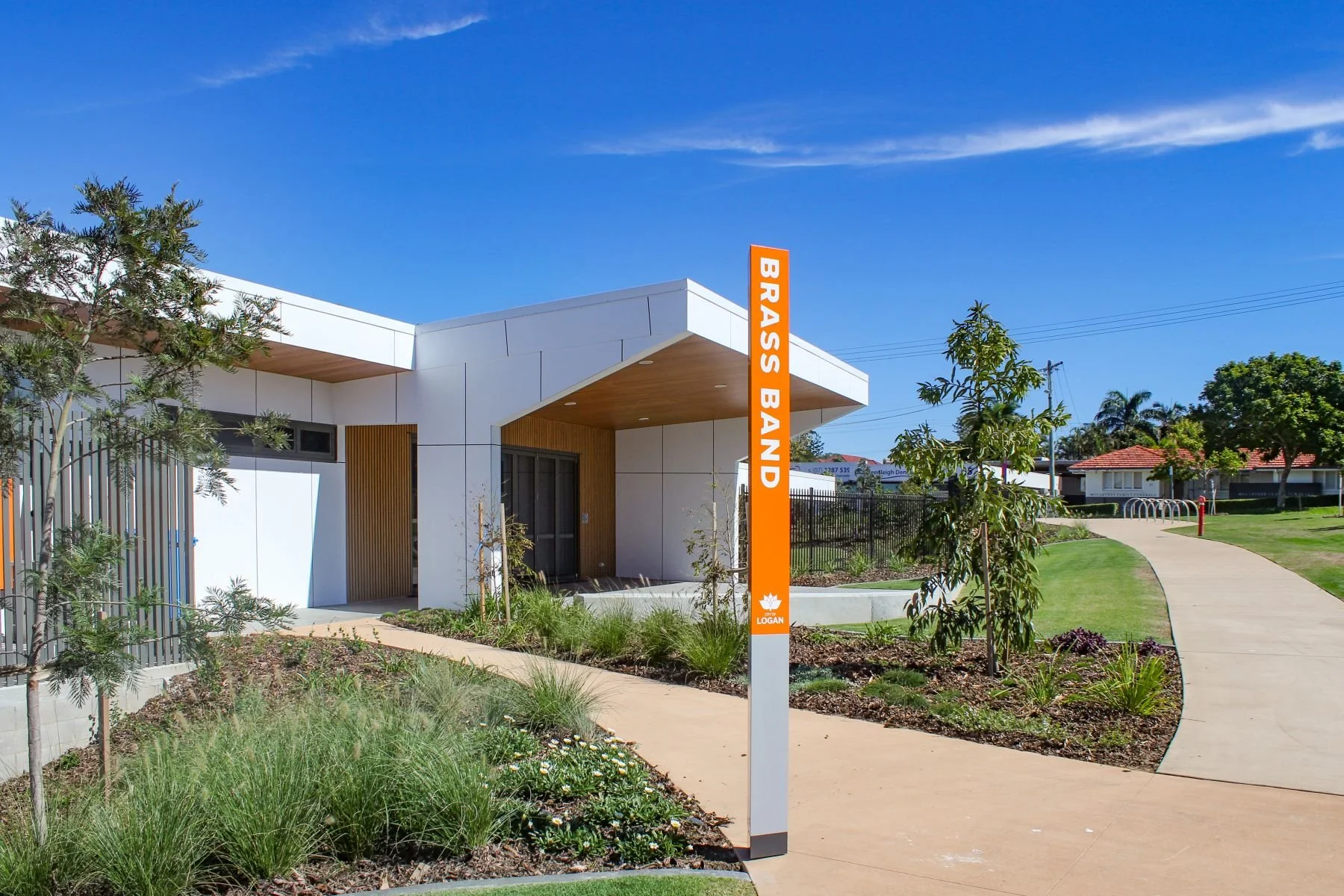 MODE_Beenleigh Aquatic Centre_23155_TotemSign-02_WEB.jpg