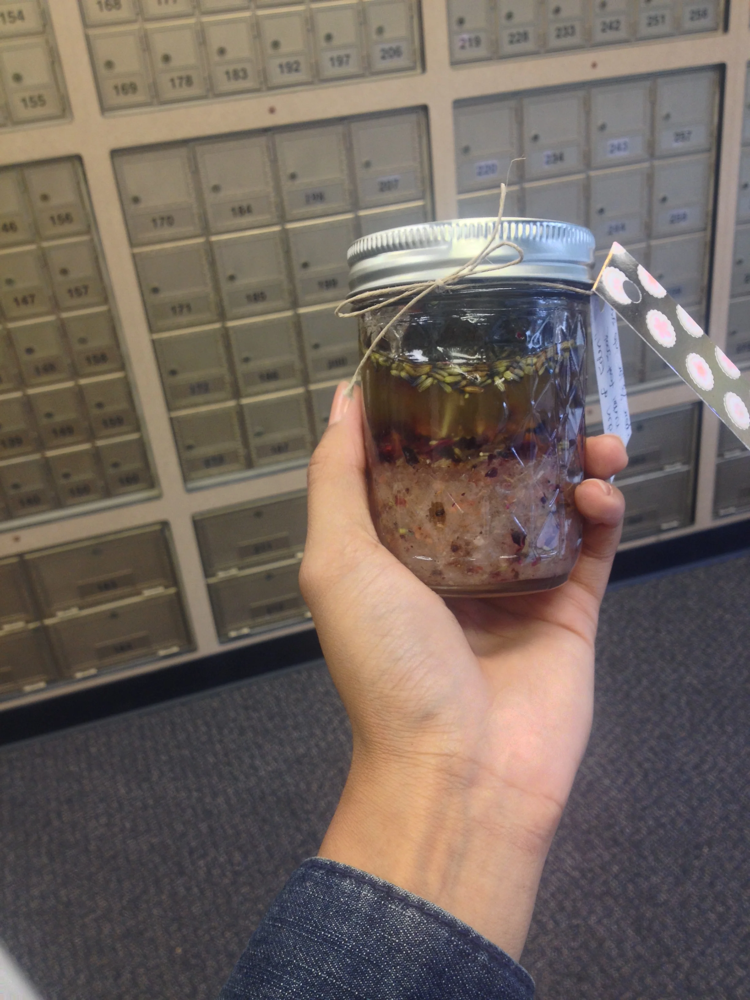 F45AB847-BA0D-4DD8-96BE-1FA6D8242B65