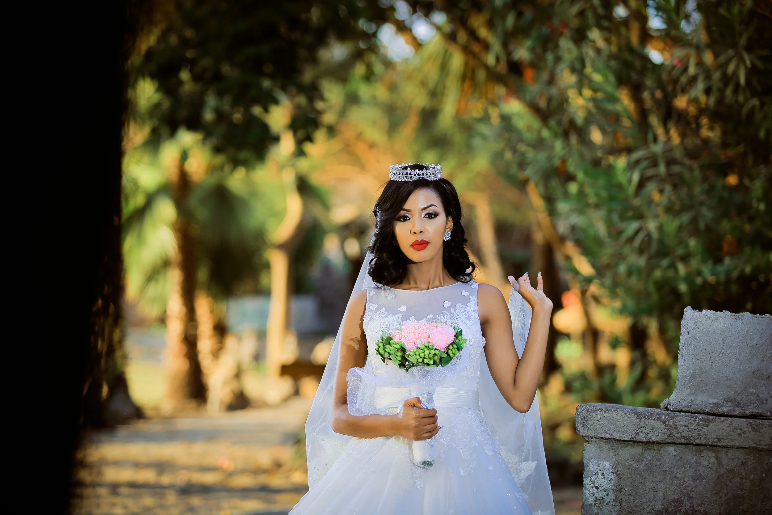 Tips to Coordinate Your Wedding Day Makeup and Hair Schedule
