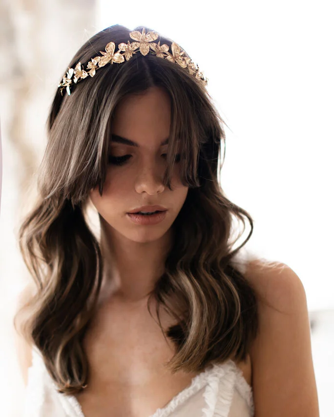 sienna-crown-model-colour-hero-lr.jpg