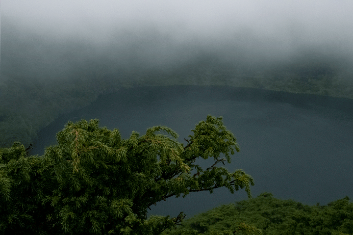 Flores-Lake-filter.gif
